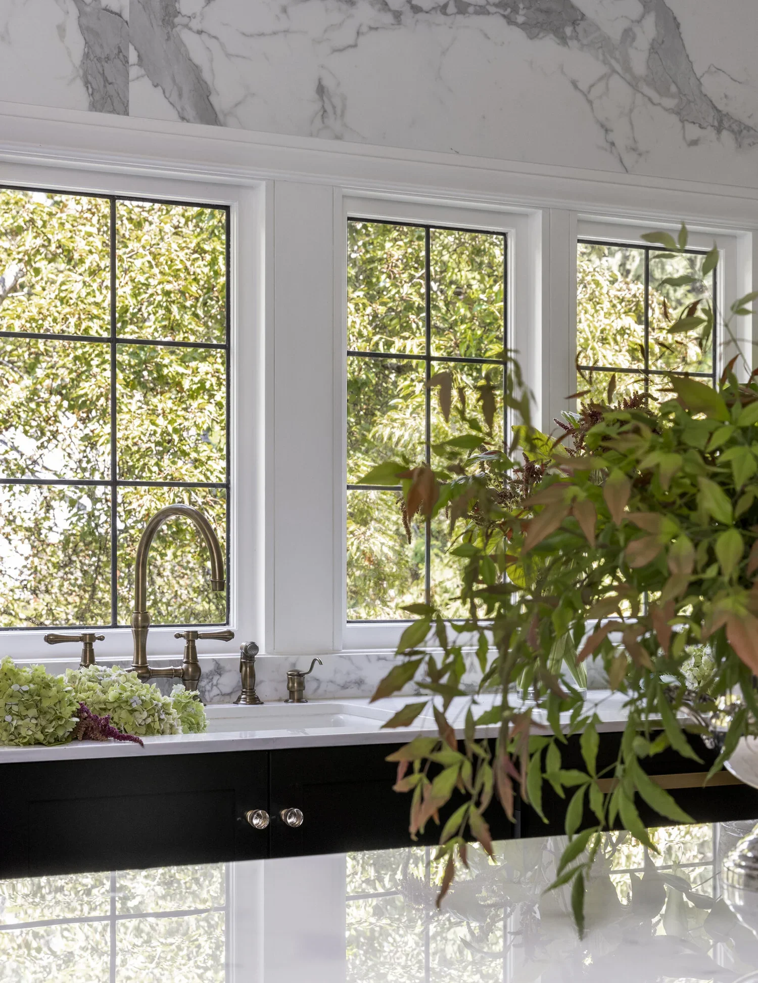 east-seattle-lakeside-remodel_kitchen_02.webp