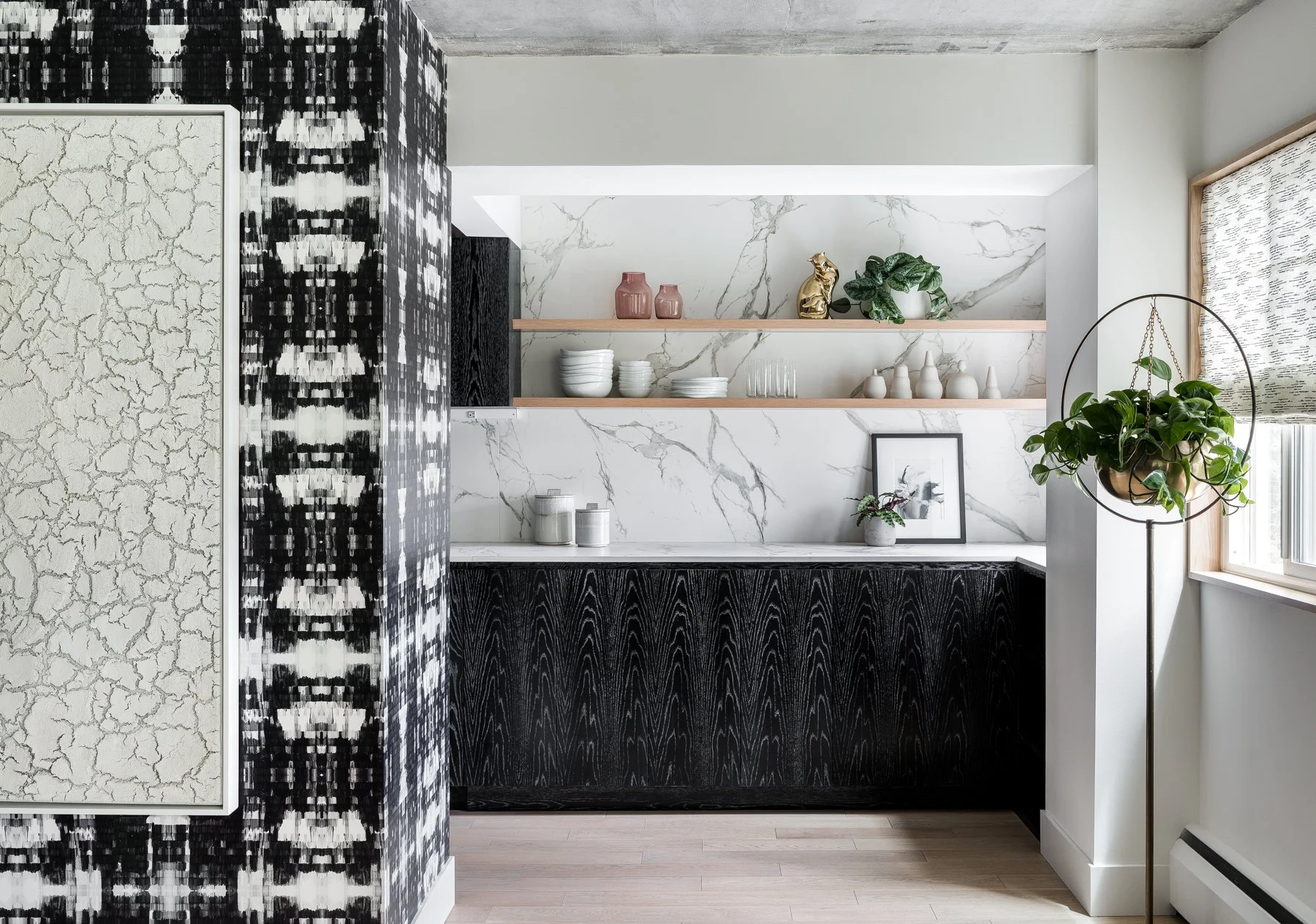 first-hill-maximalist-condo_kitchen_02.jpg