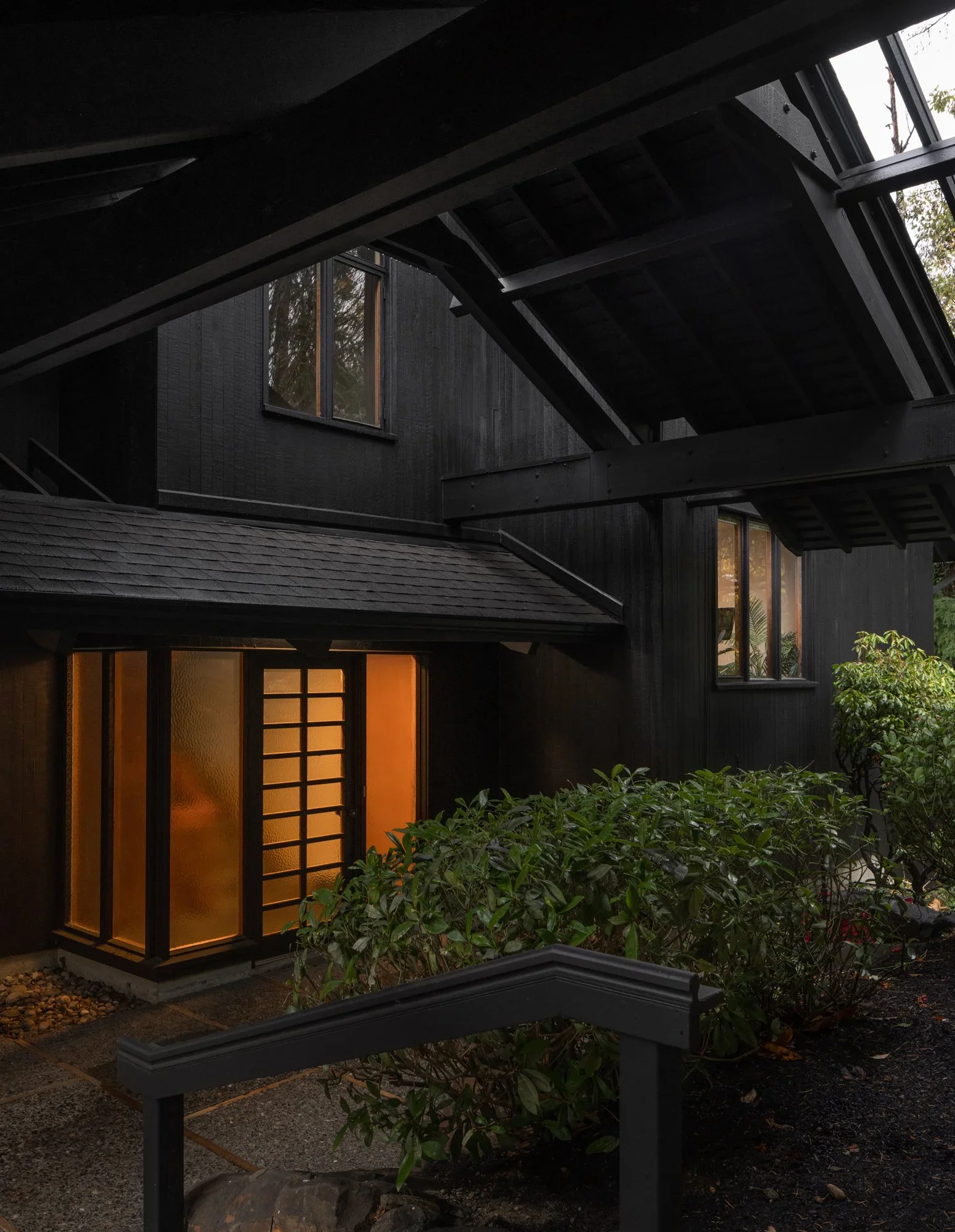 normandy-park-award-winning-color_exterior_01.webp
