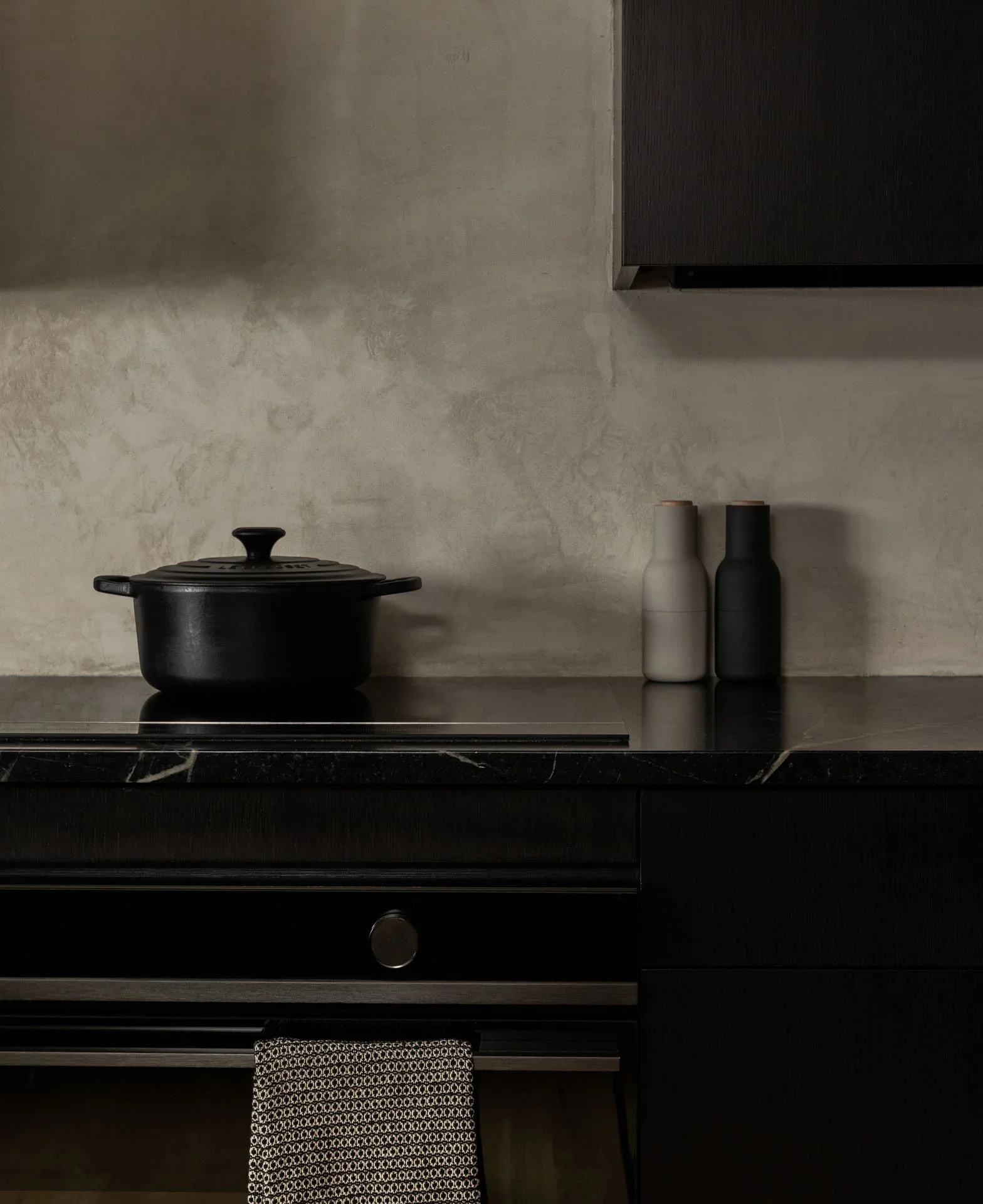 leschi-seattle-outlook_kitchen_02.webp