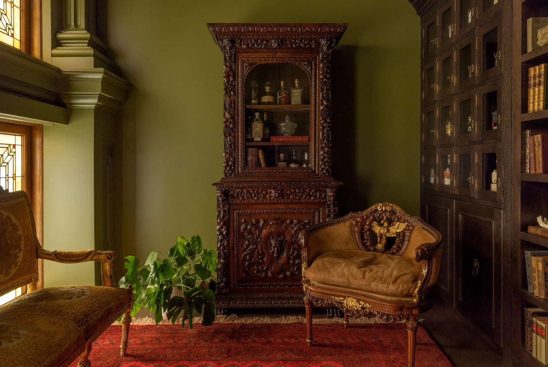 MDID_Church-Residence_Whisky-Bar-Antique-Furniture.webp