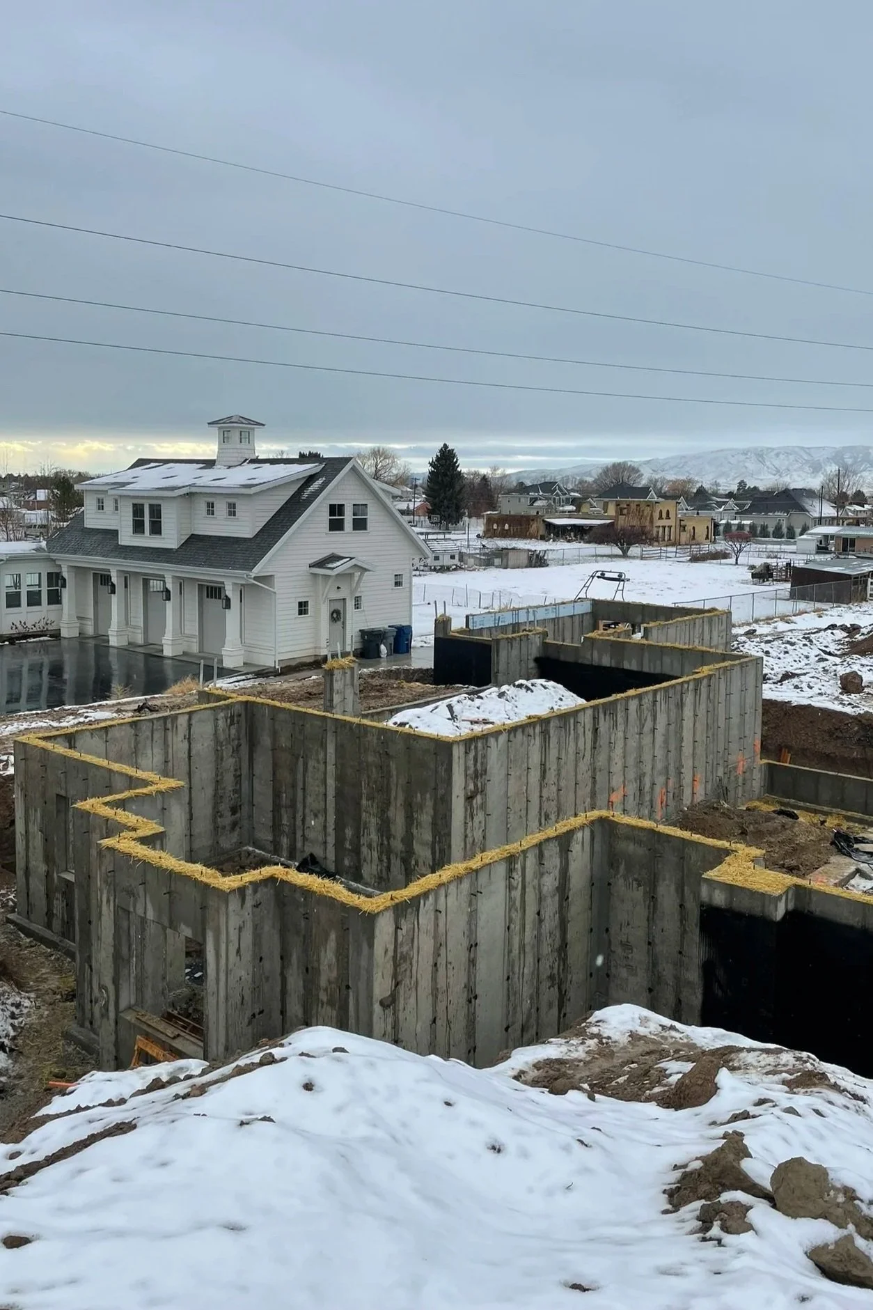 Oranssi project: slat roof