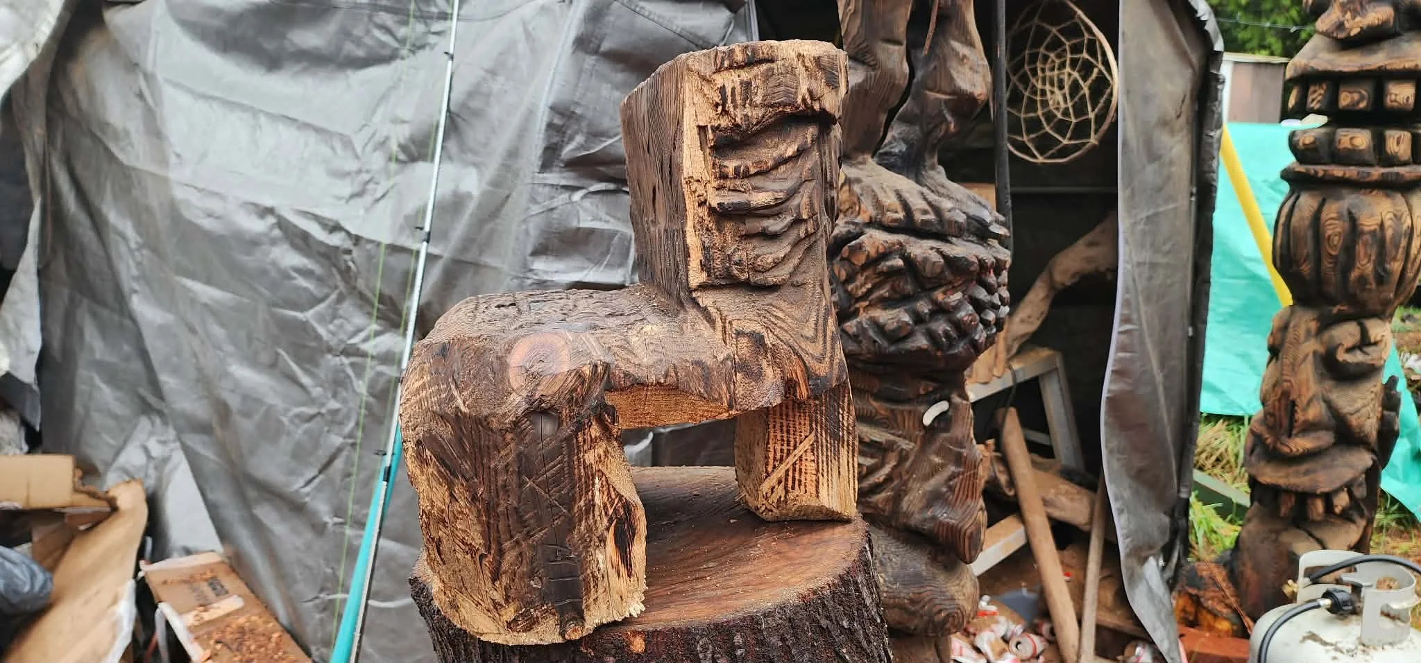 Chainsaw_art_Driftwood_unknown.jpeg