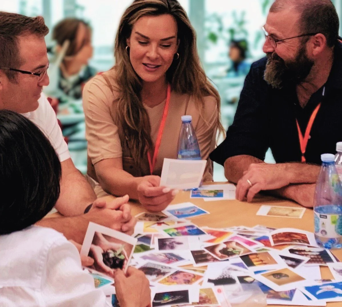 Corporate team reflecting during a Team workshop