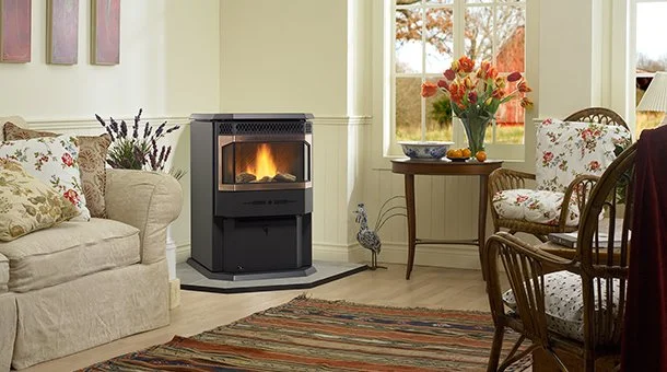 Regency® Greenfire® GF55 Pellet Stove
Medium size pellet stove, with a large ceramic bay window.