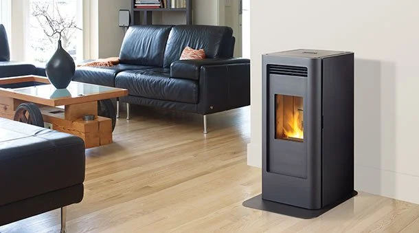 Regency® Greenfire® GF40 Pellet Stove
Small size pellet stove, with a modern look and multi tube heat exchanger.