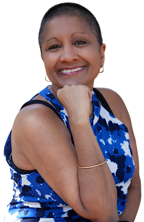 Stara Shakti LMFT smiling and looking directly at camera with chin resting on fist