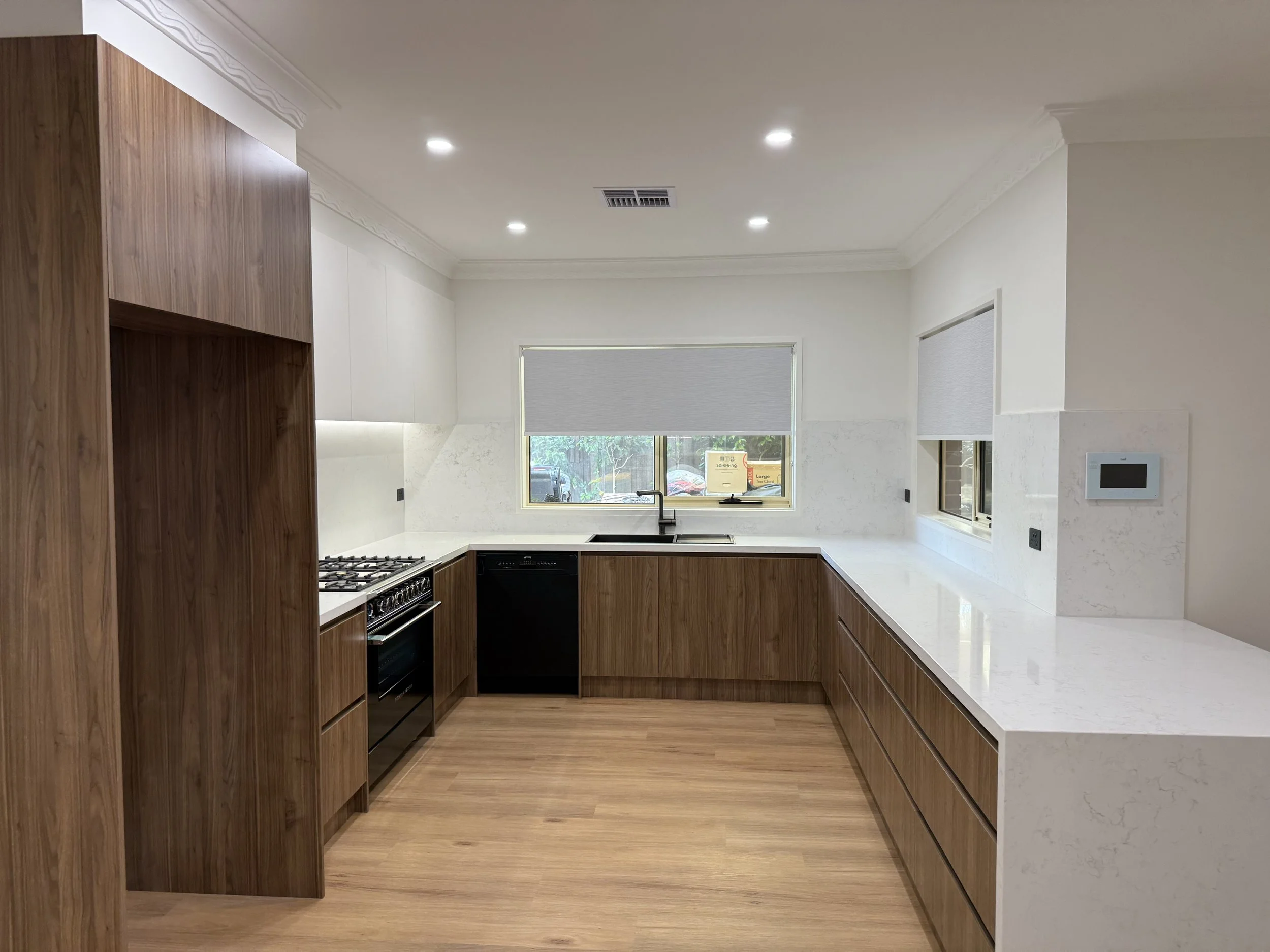 Oranssi project: slat roof