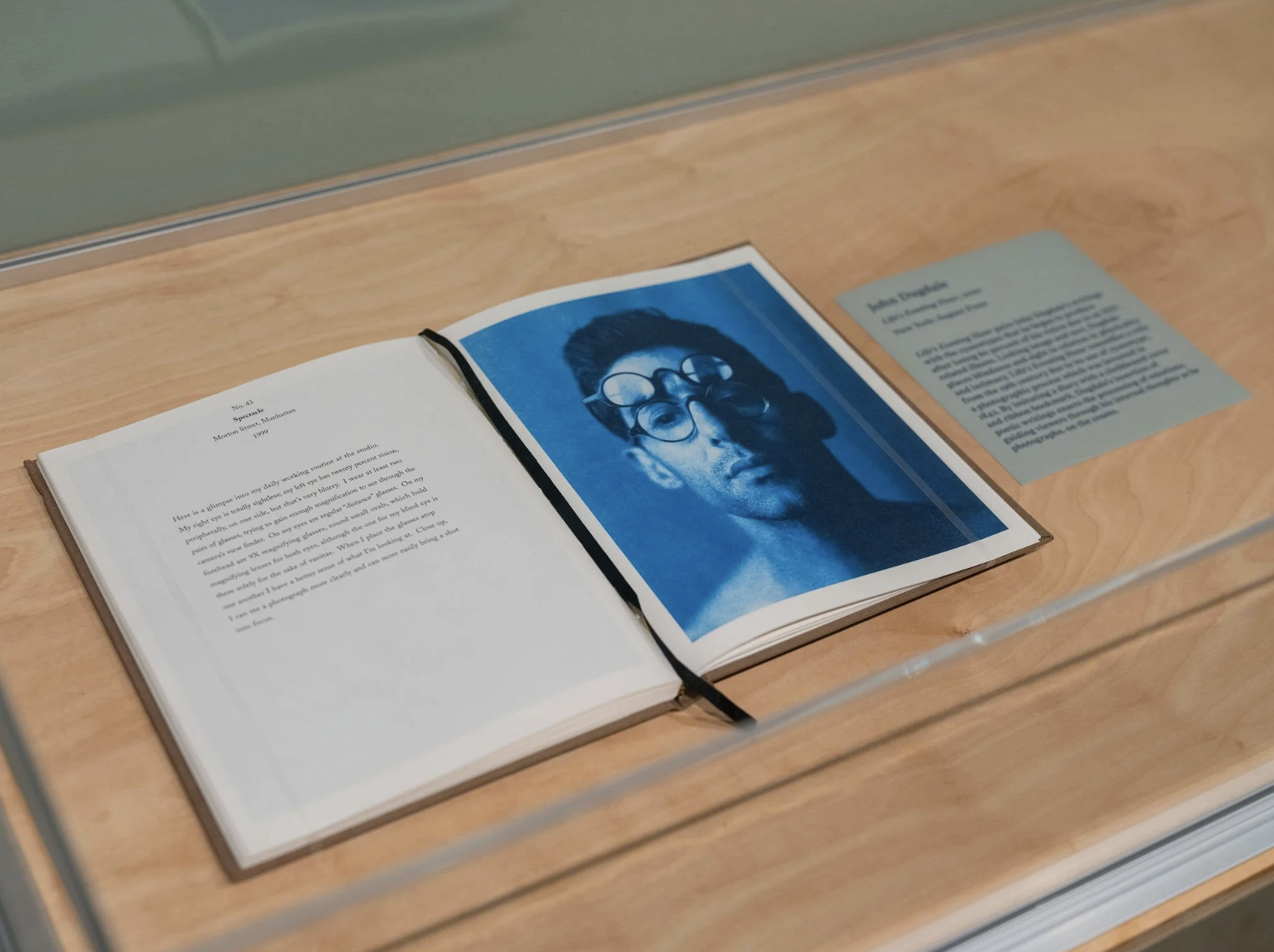 Photobooks USA 2000-25 