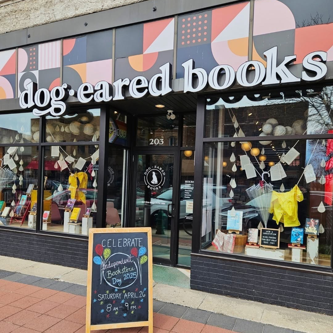 Dog Eared Books - Ames, IA