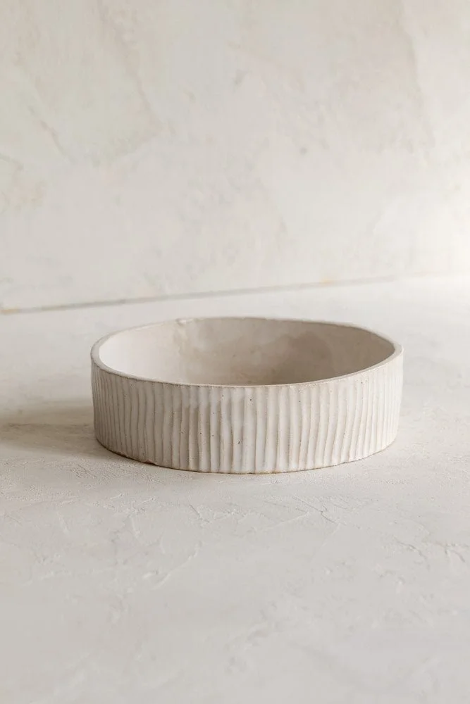 Ribbed Serving Bowl