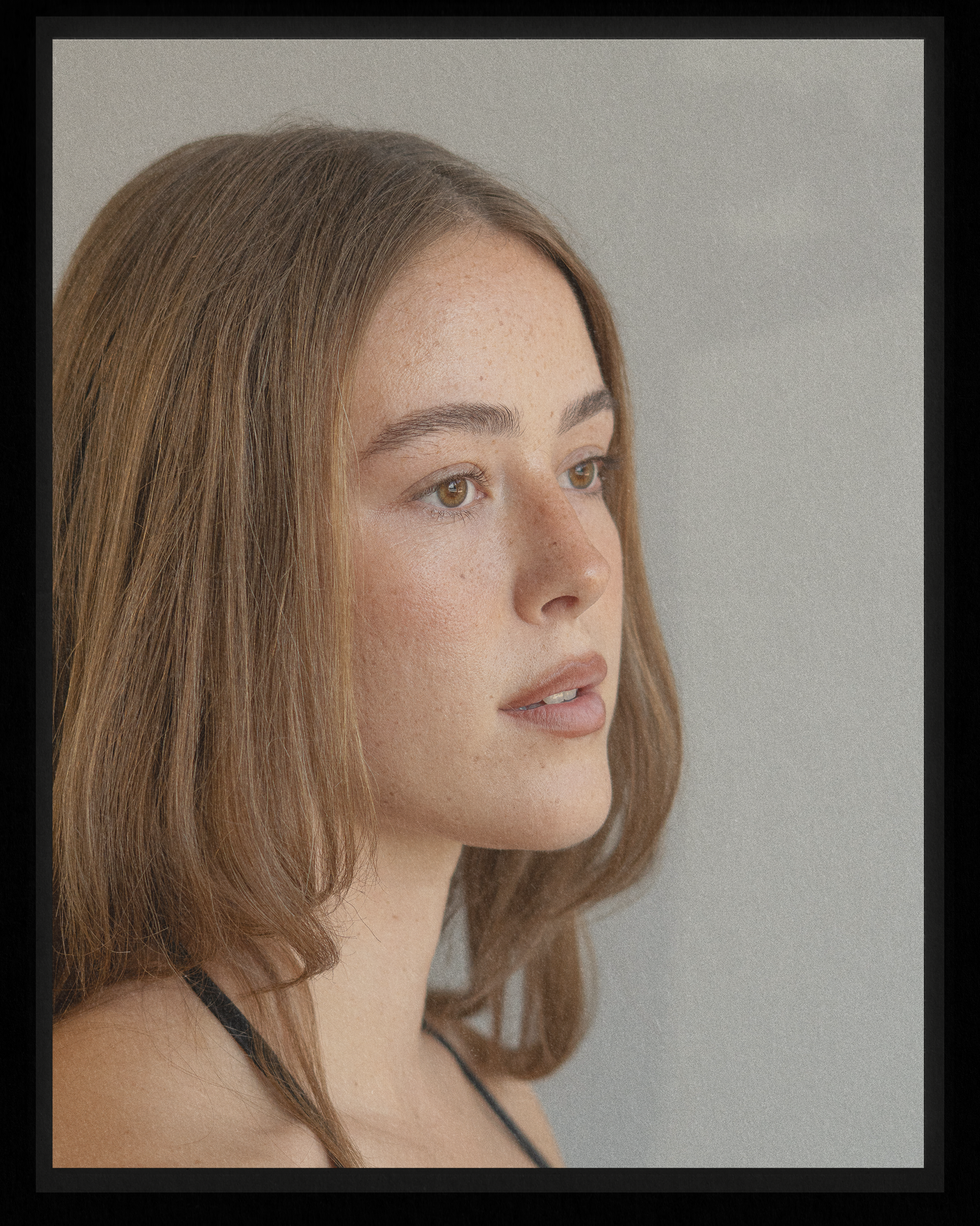 Into Pieces - ]__21.png