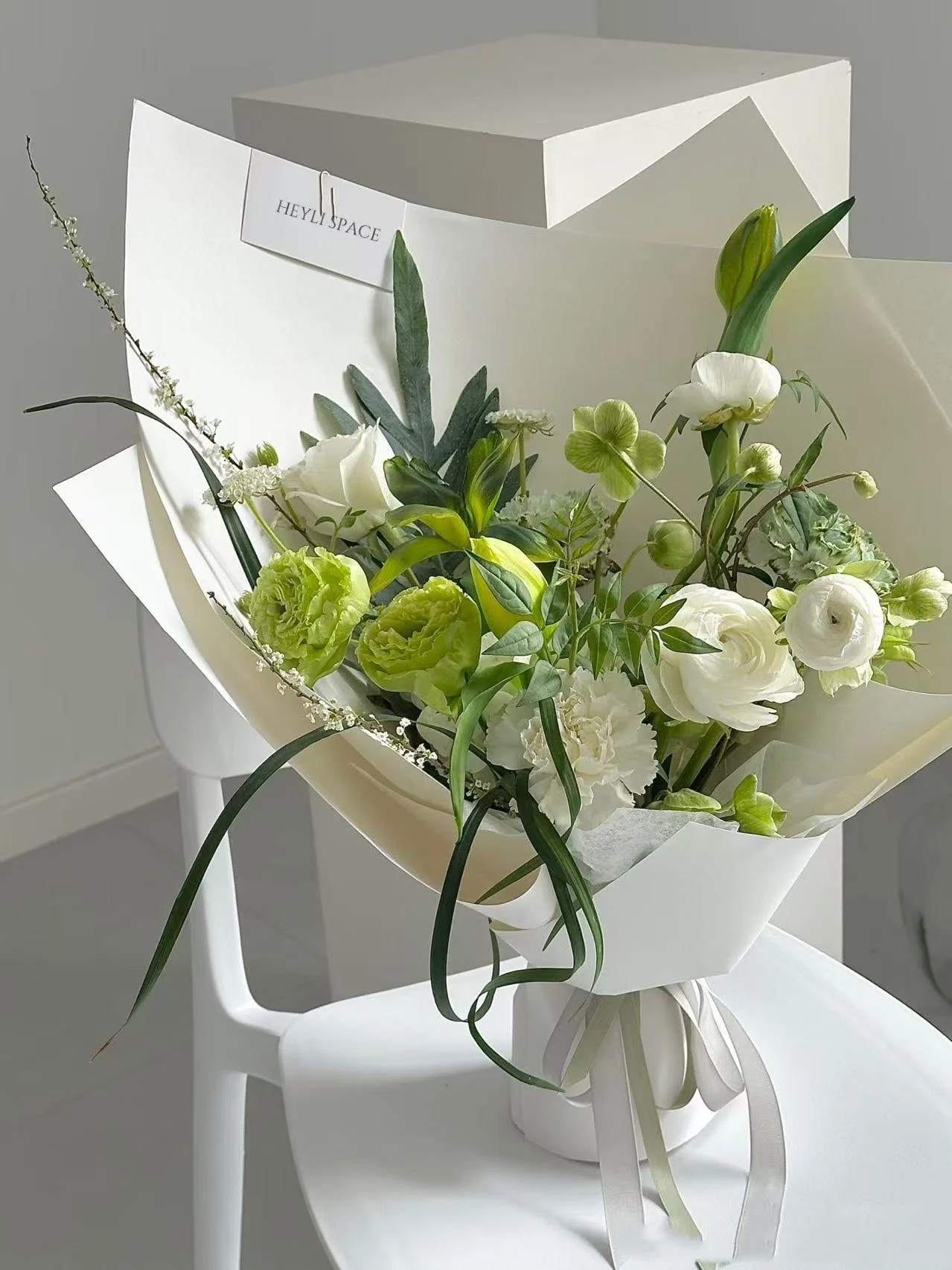 The Flourish Bouquet