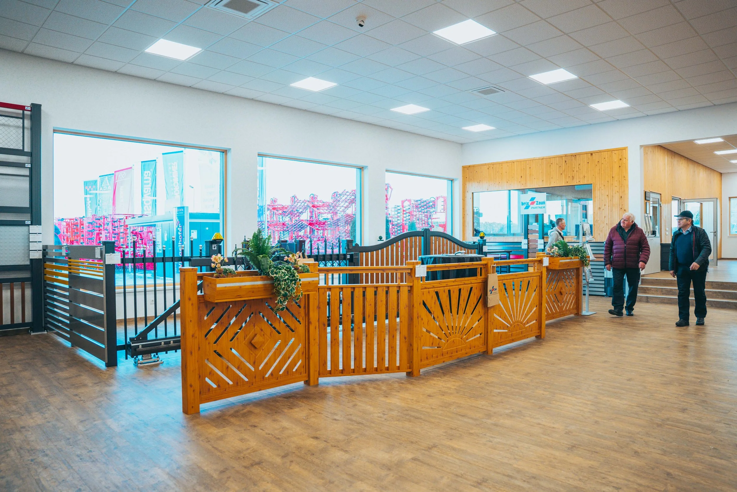 Innenbereich eines Unternehmens während einer Hausmesse als Social Media Content Produktion