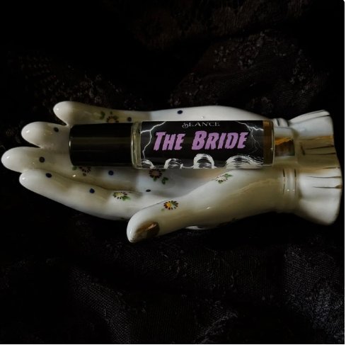 The Bride (Lavender & Black Amber)