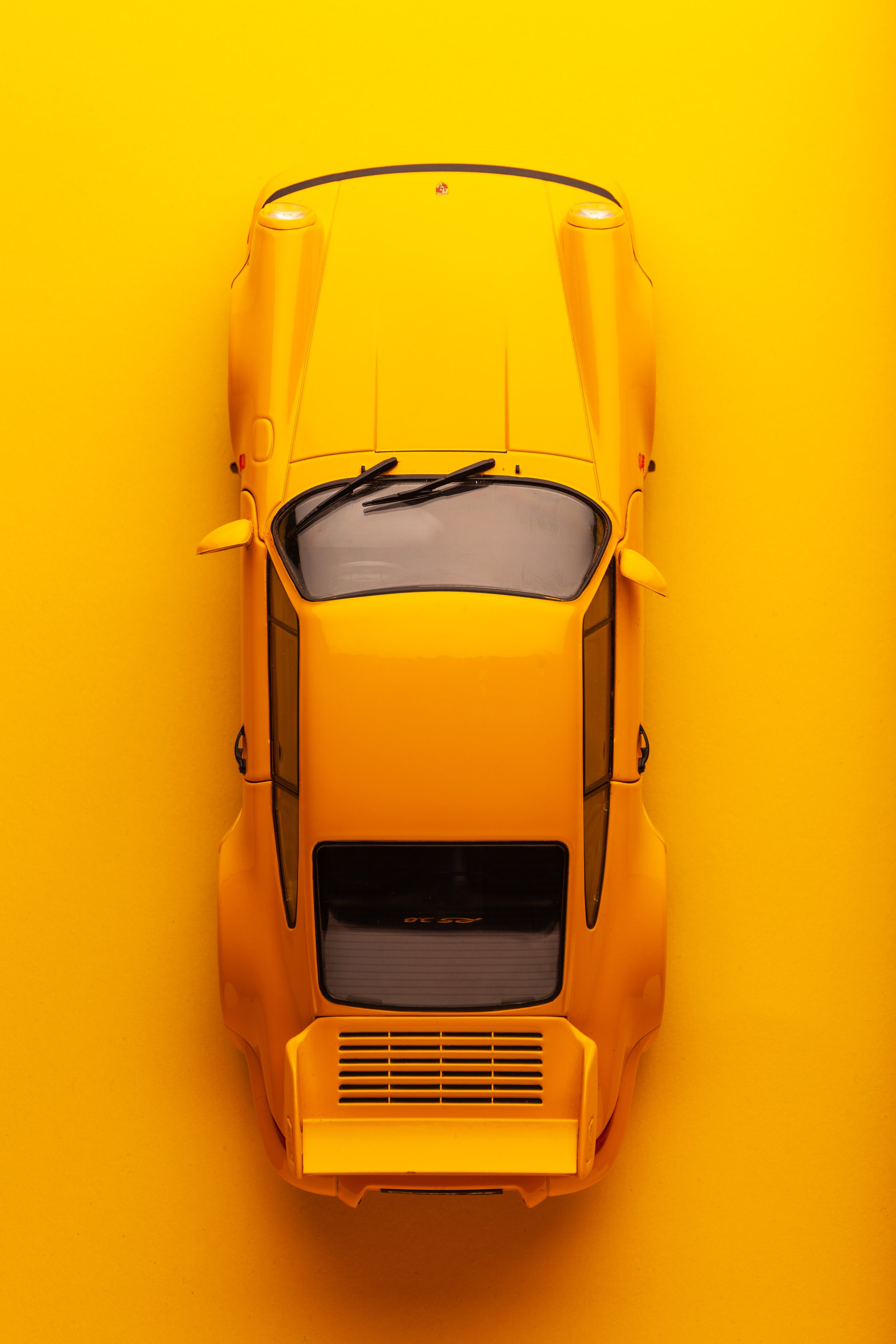 Porsche-13.jpg