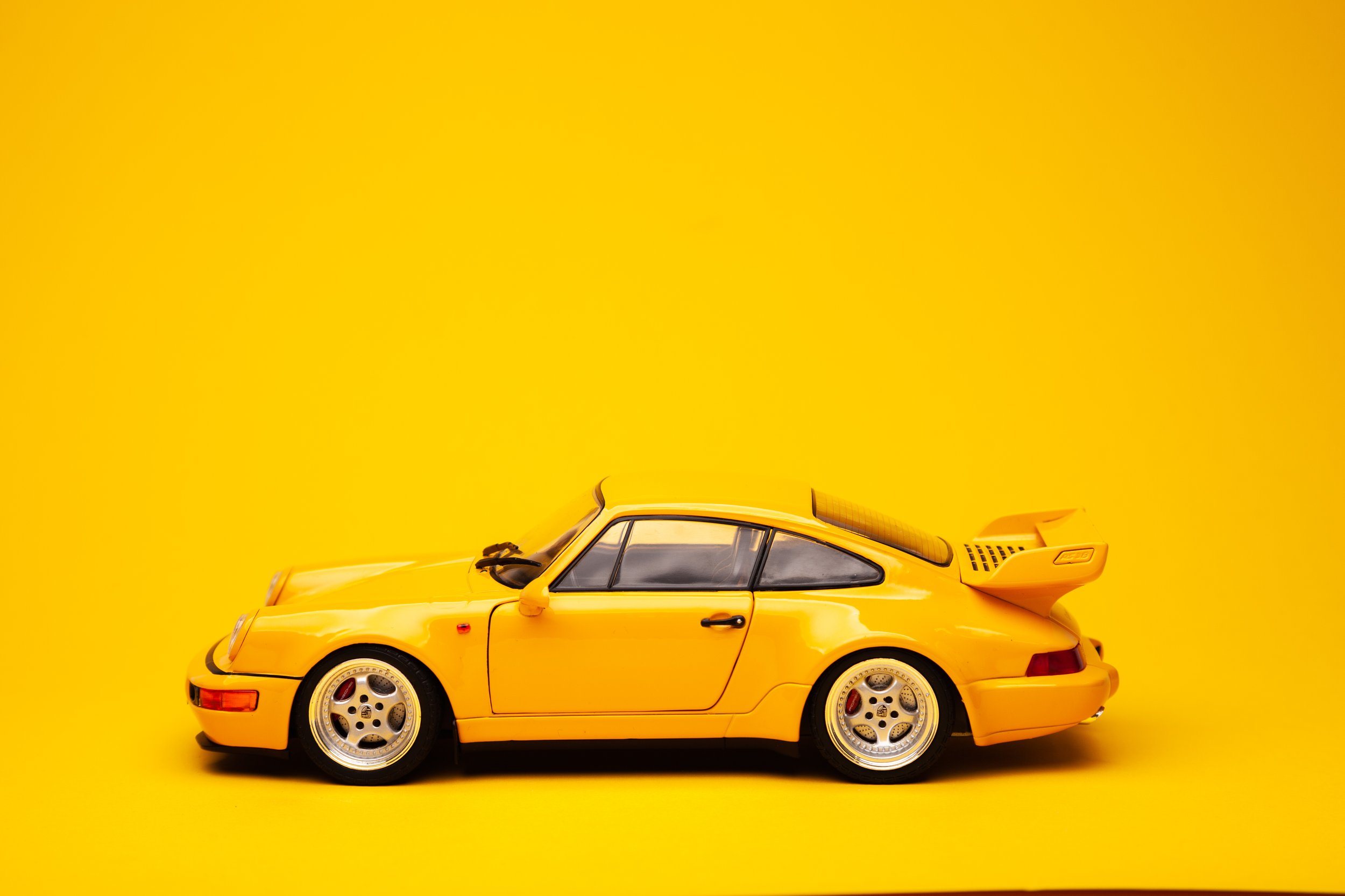 PorscheRS-4.jpg