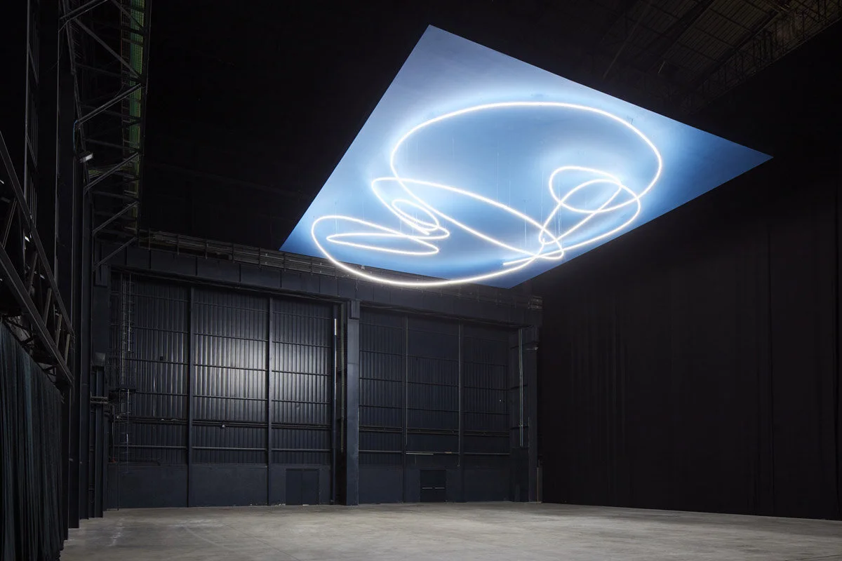 Lucio Fontana, with his Spatial Environments designed since 1949, manages to touch perception as he captures the continuity of Space and Time. Wait, wait, wait: I have to sit and think.