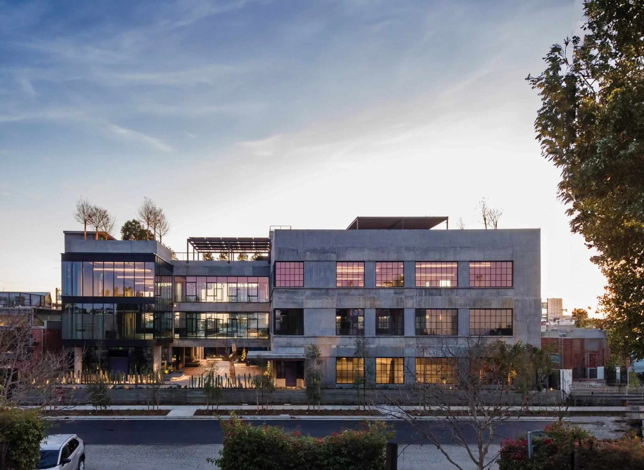 SANTA MONICA NEW CONSTRUCTION