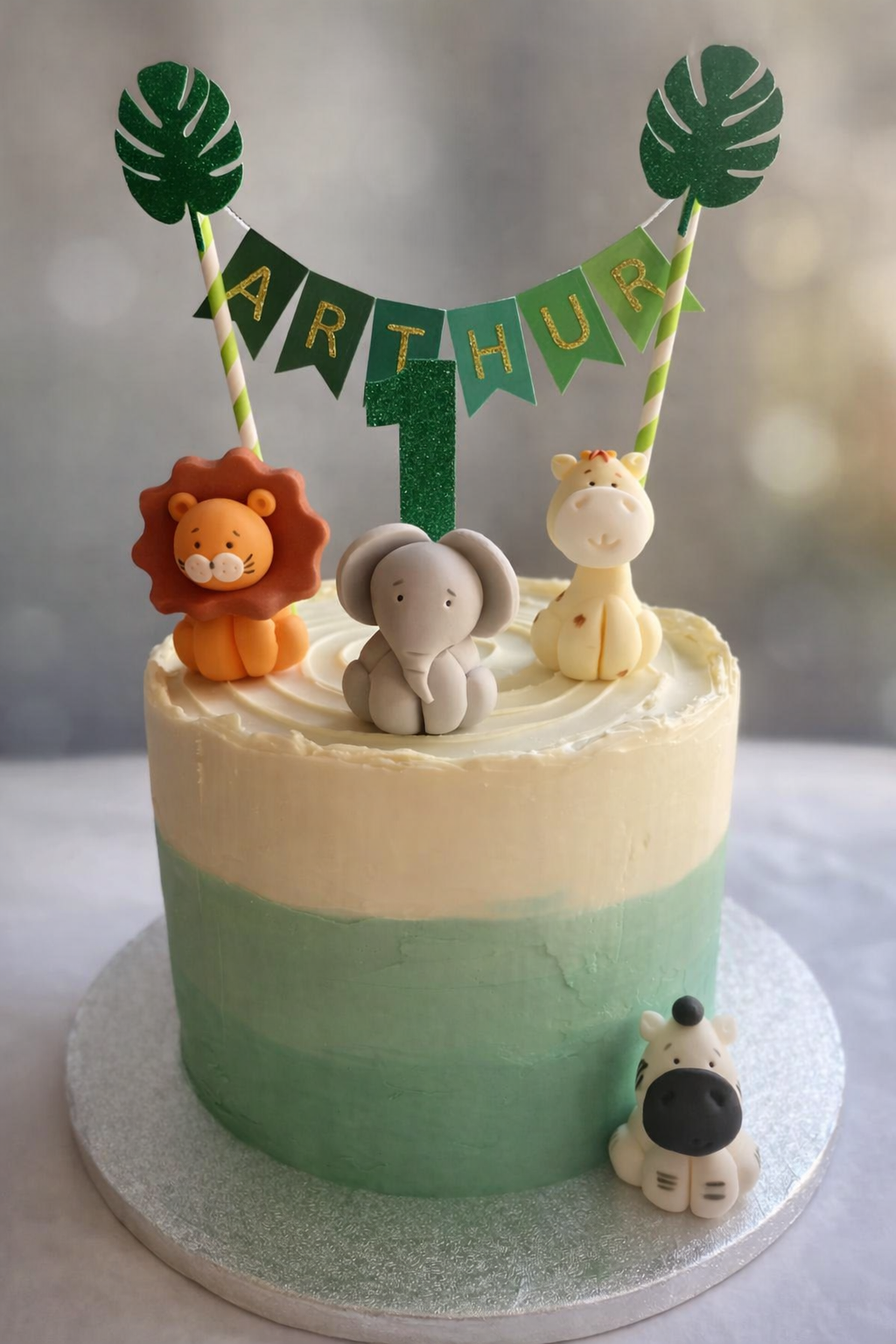 Jungle birthday cake.png