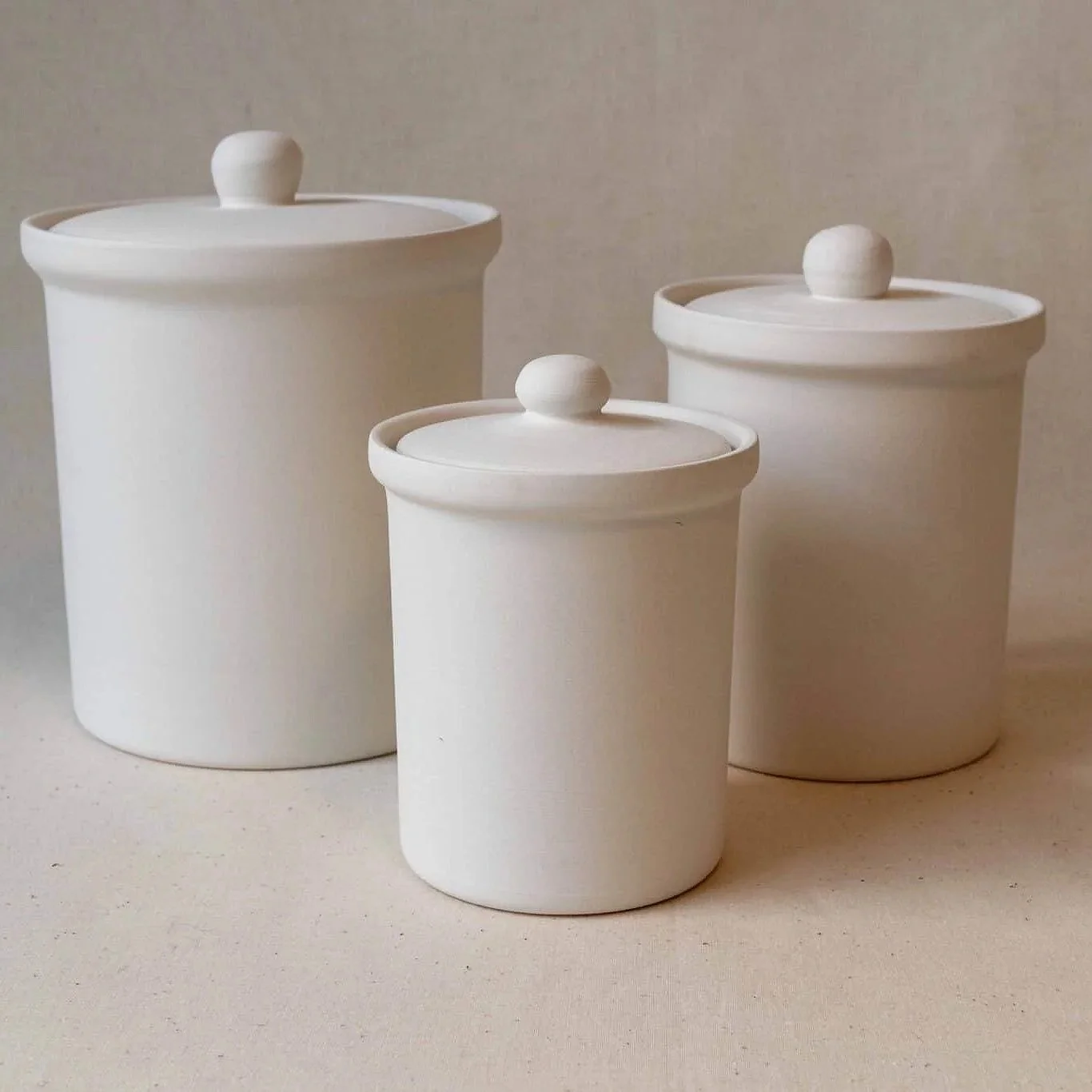 Keramik dåser med låg