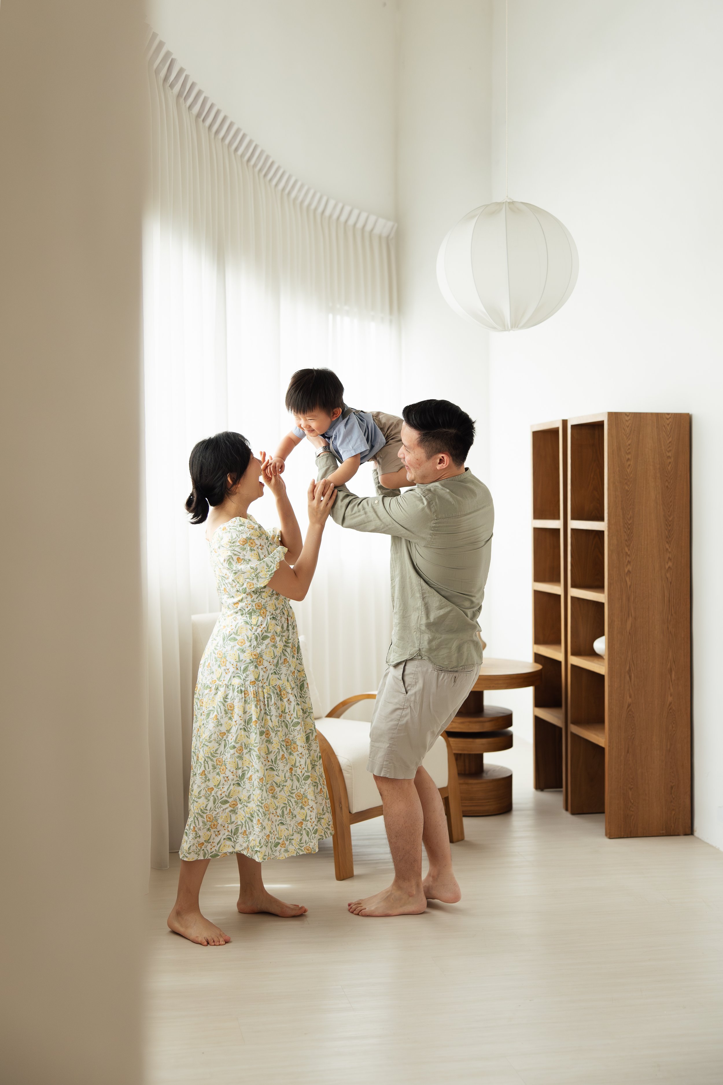 FamilyPhotoshootPetite-GenevieveJoelTobias-009.jpg