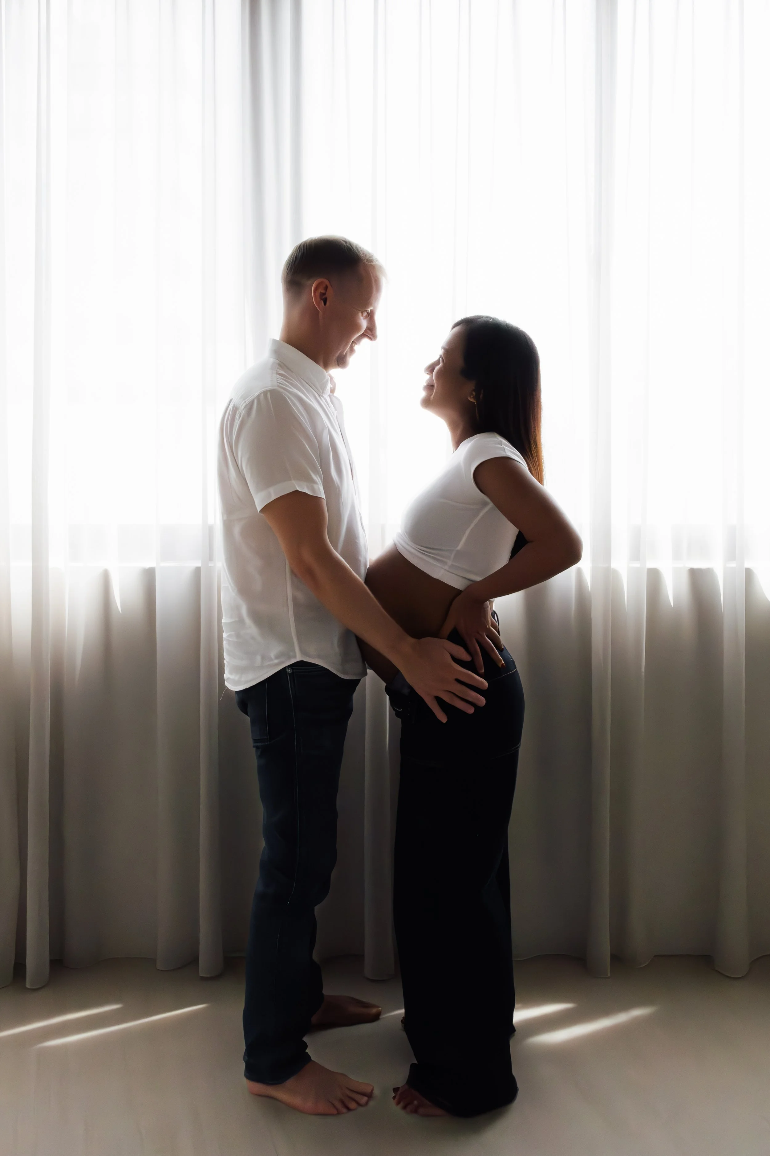 MaternityPhotoshoot-NicoleandMax-010.jpg