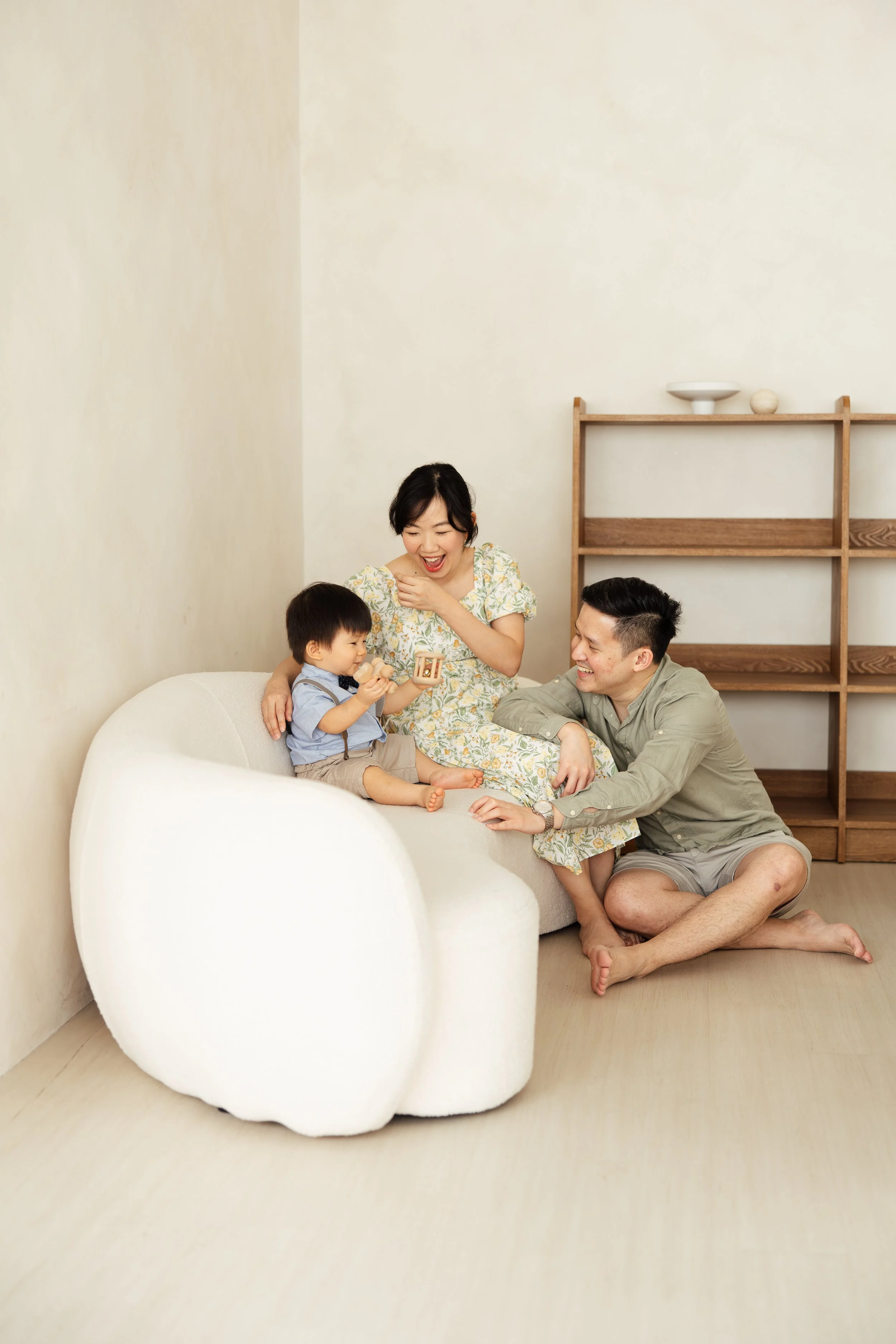 FamilyPhotoshootPetite-GenevieveJoelTobias-010.jpg