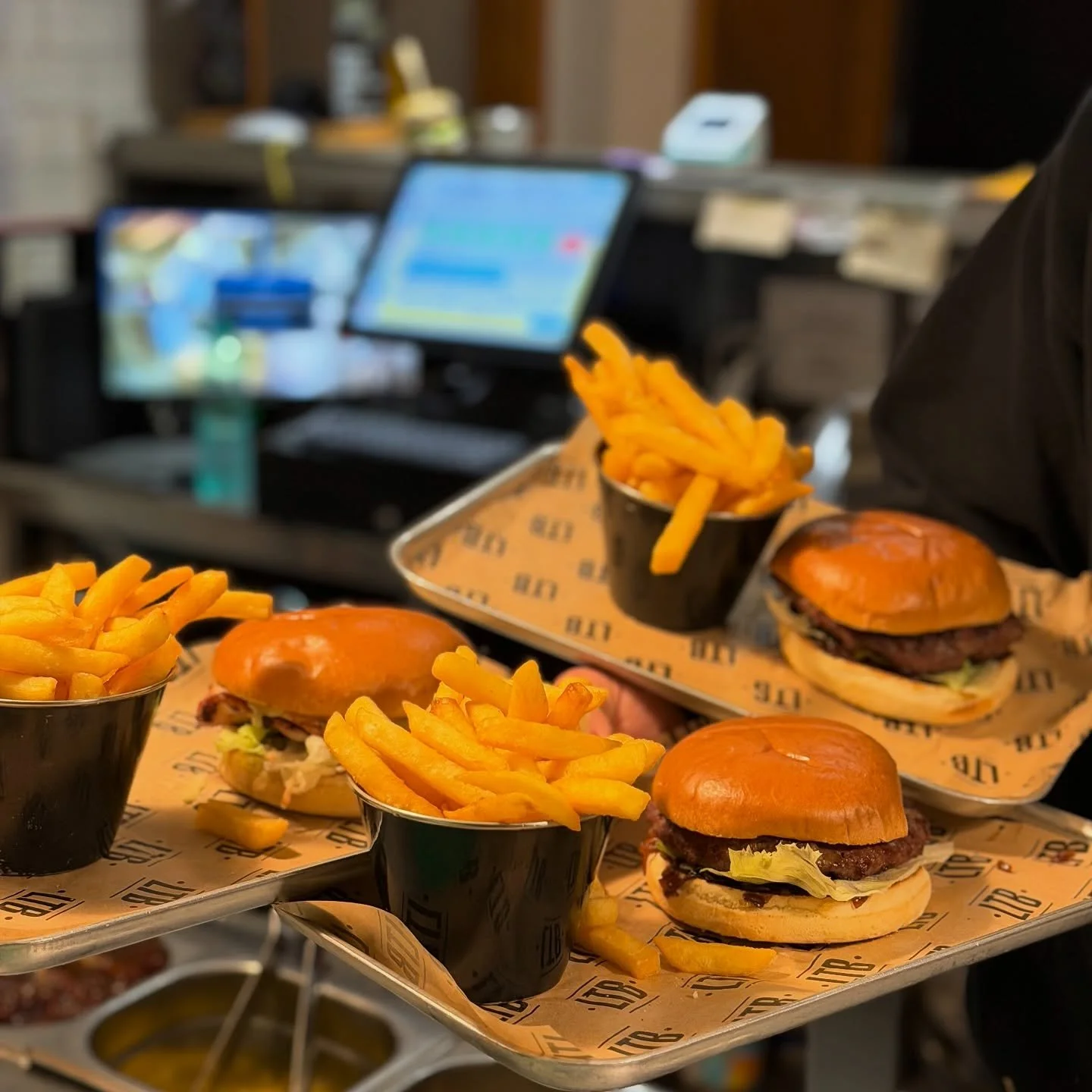 Too juicy to share 🤌🏼