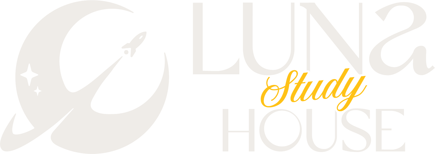 Luna Study House