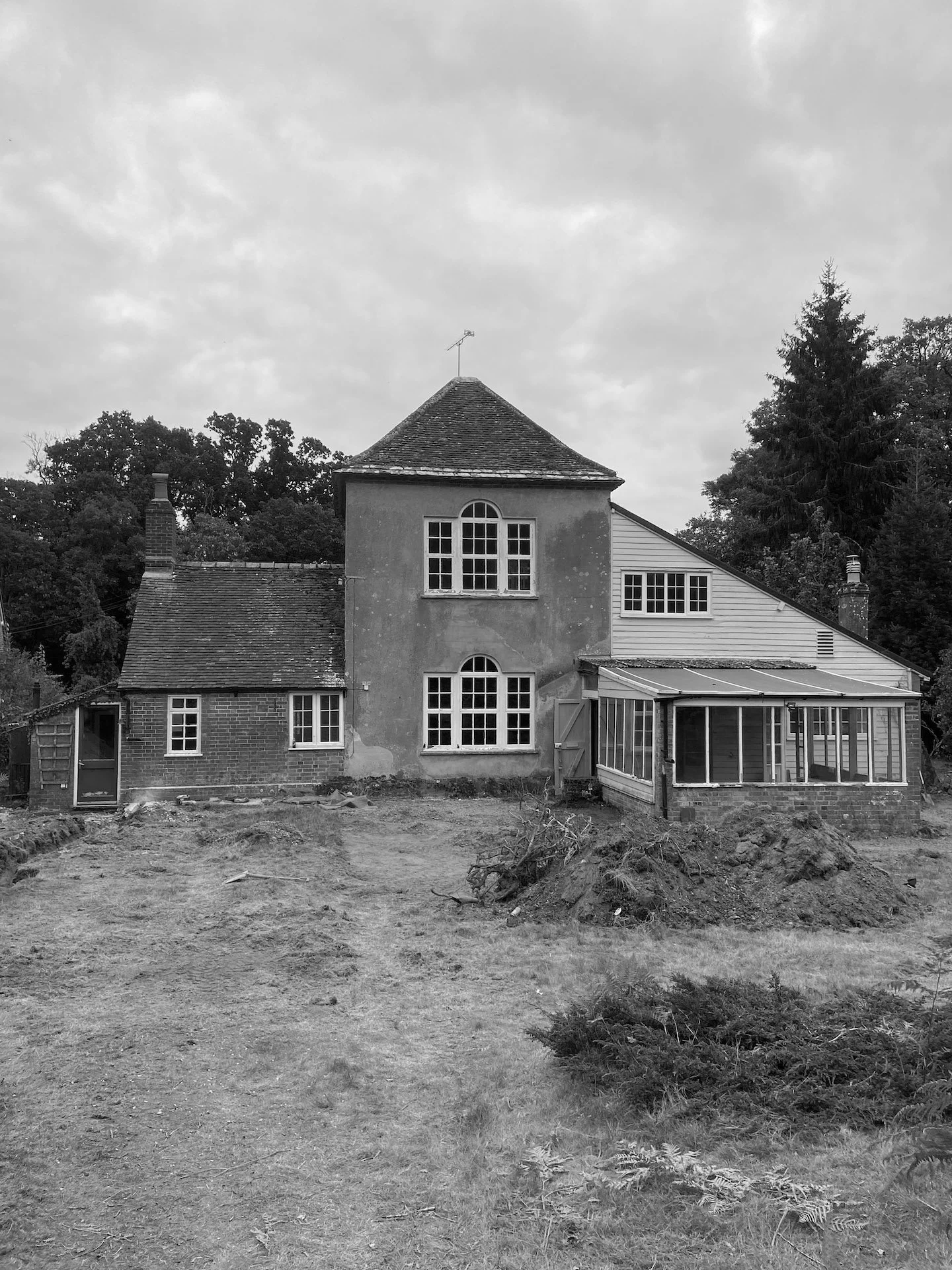 studio EWW | 21 Mordern Park Cottage Site Photos.jpg