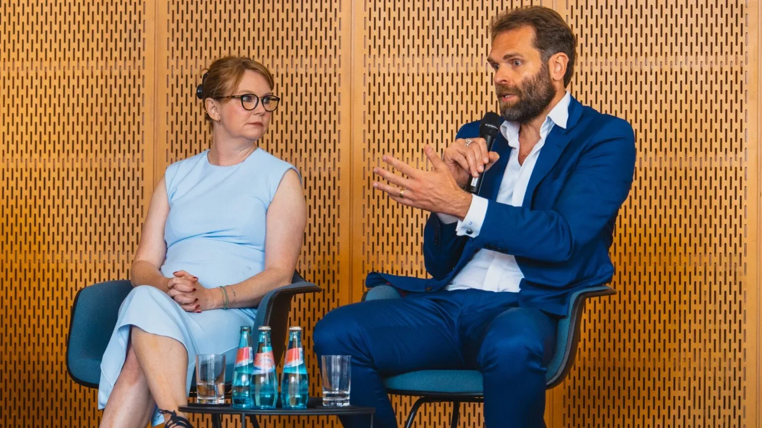 musikwoche: Streaming Fraud: Victoria Oakley and Florian Drücke analyze the problem