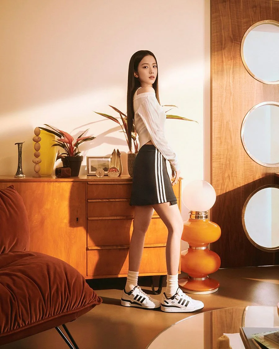 blackpink-230504-adidas-home-of-classics-jisoo-2.jpg
