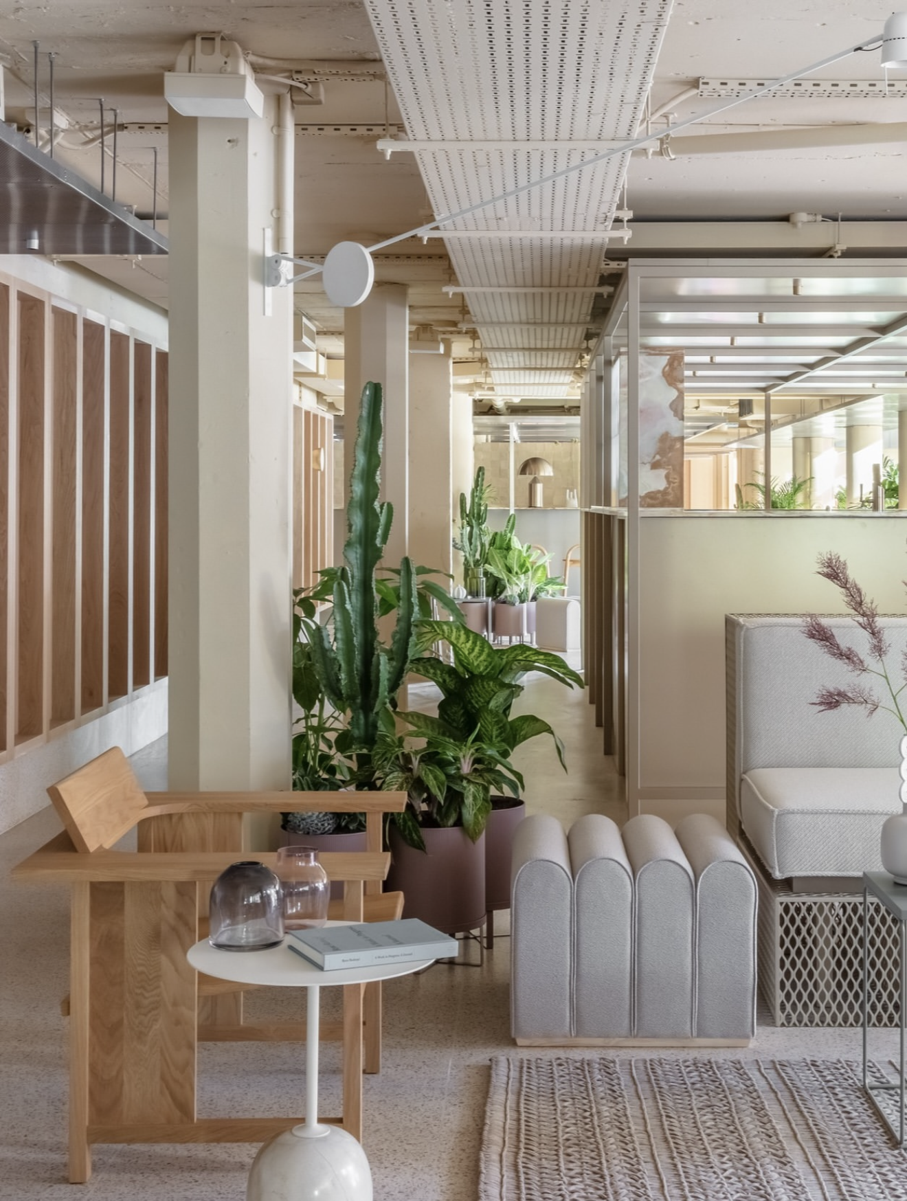 Seventh x Locke Hotels Concept