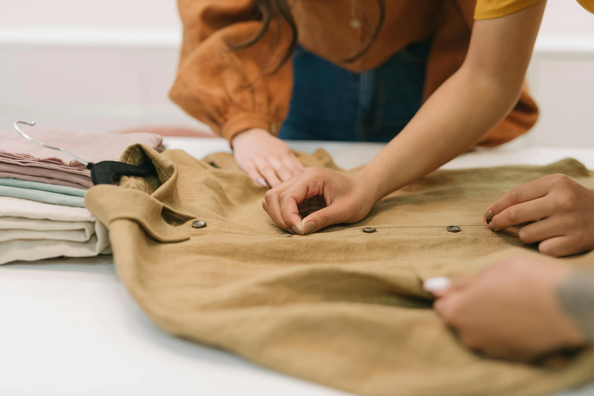 How to Find the Right Clothing Manufacturer in Turkey for Your Brand