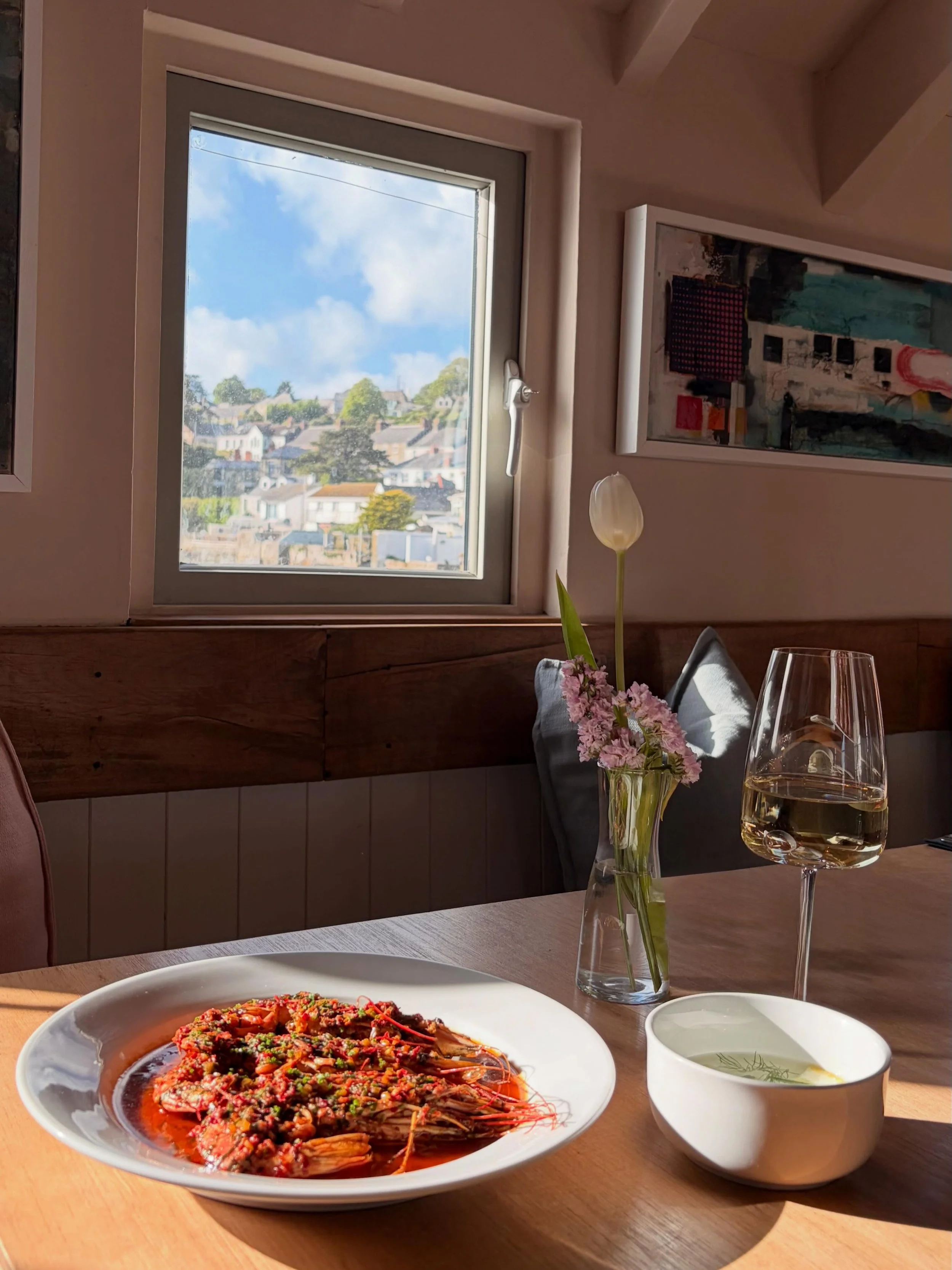 New wild prawn dish on the menu tonight at Tide 

Wild prawns with garlic butter and spicy nduja. Come down and give them a try! 

Book now through the link in our bio.