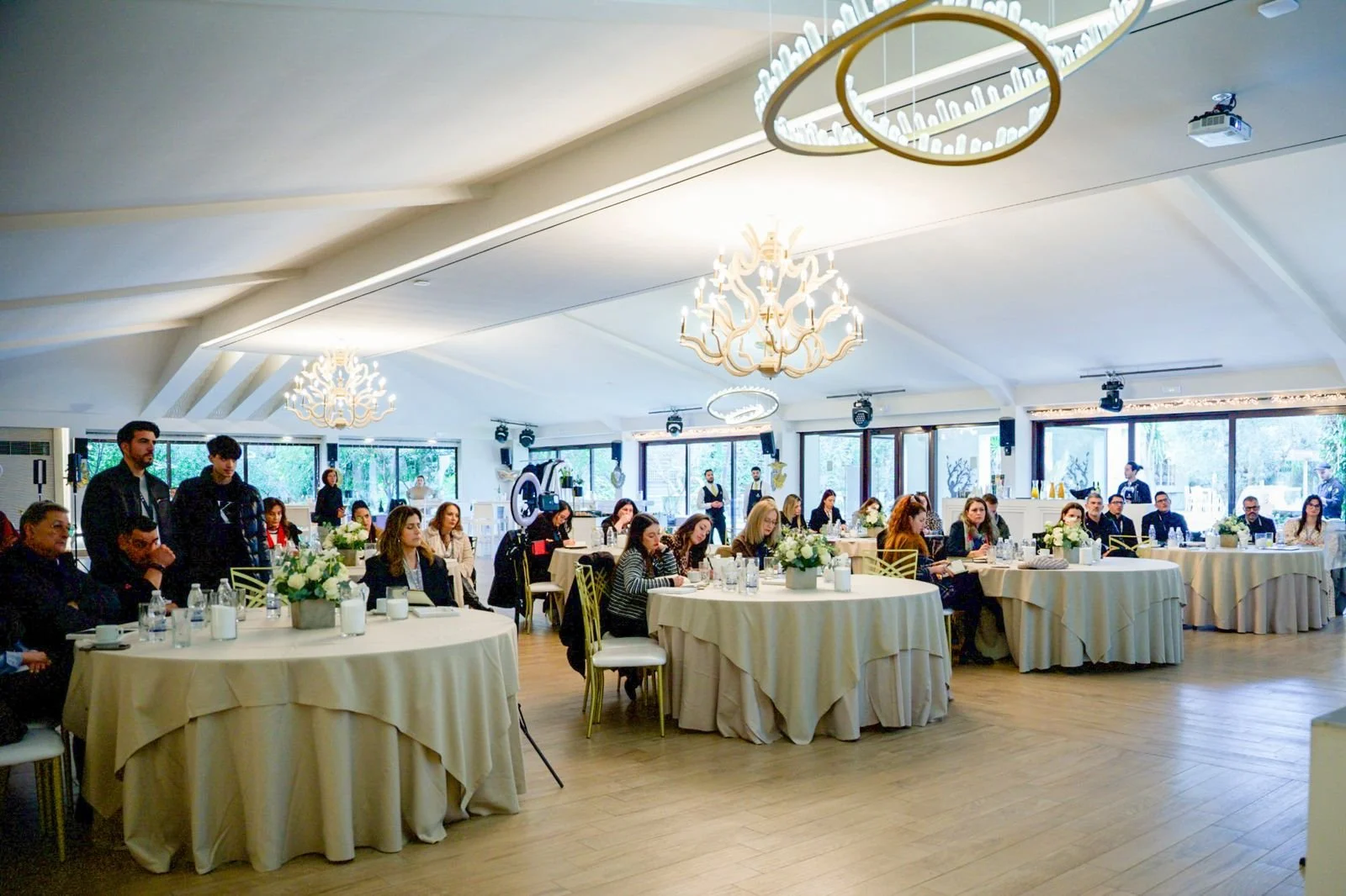 Why Wedding Planners Need Education (and Not Only Experience)