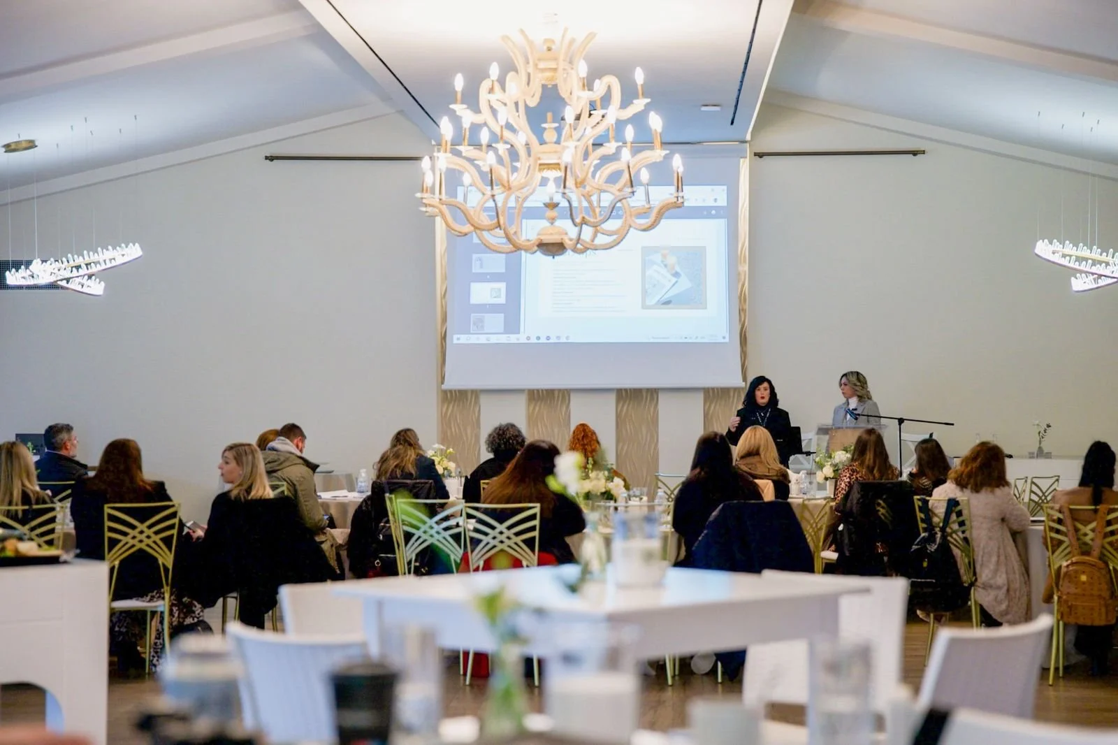 wedding planner education, how to become a successful wedding planner, wedding industry training