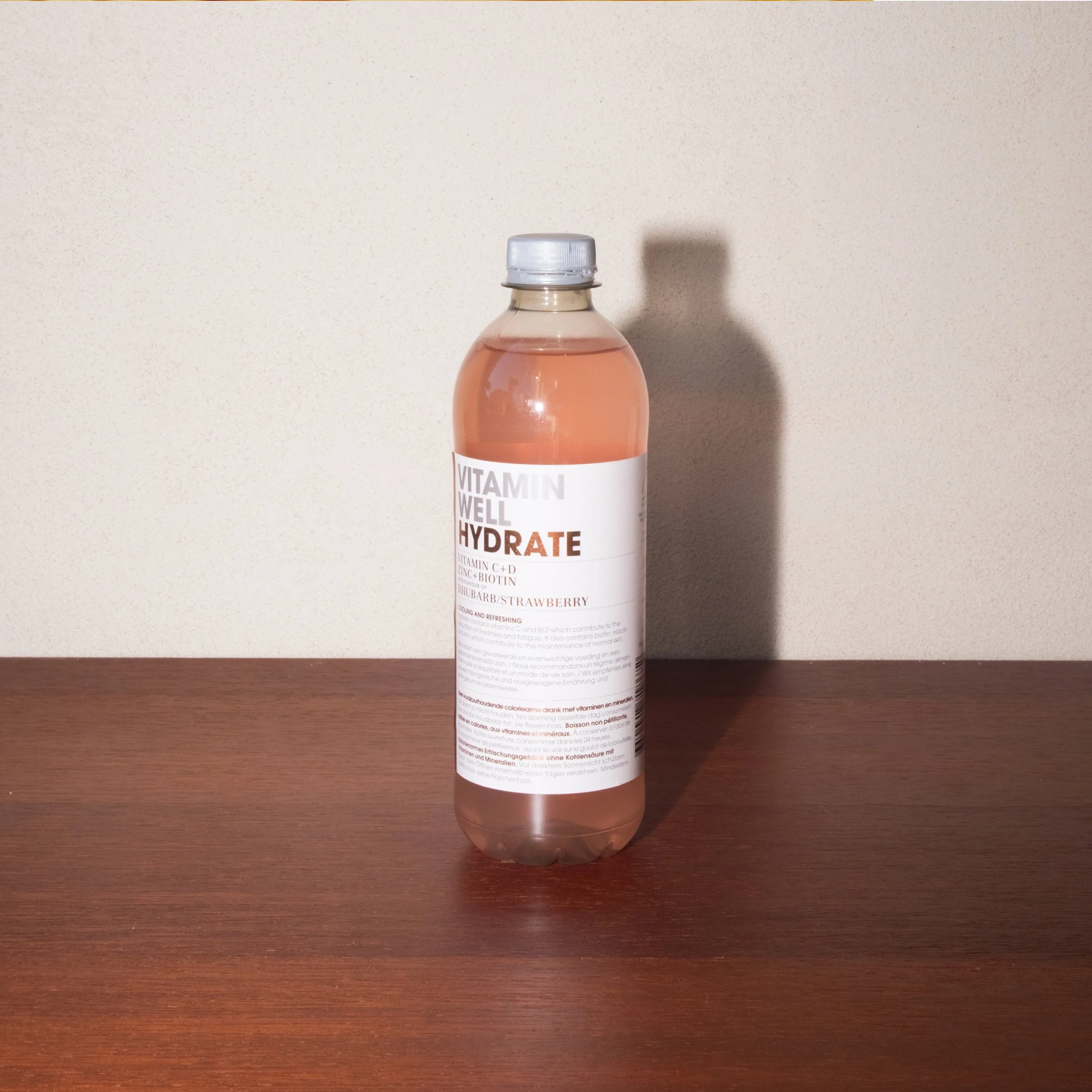 VITAMIN WELL HYDRATE - RHUBARB/STRAWBERRY