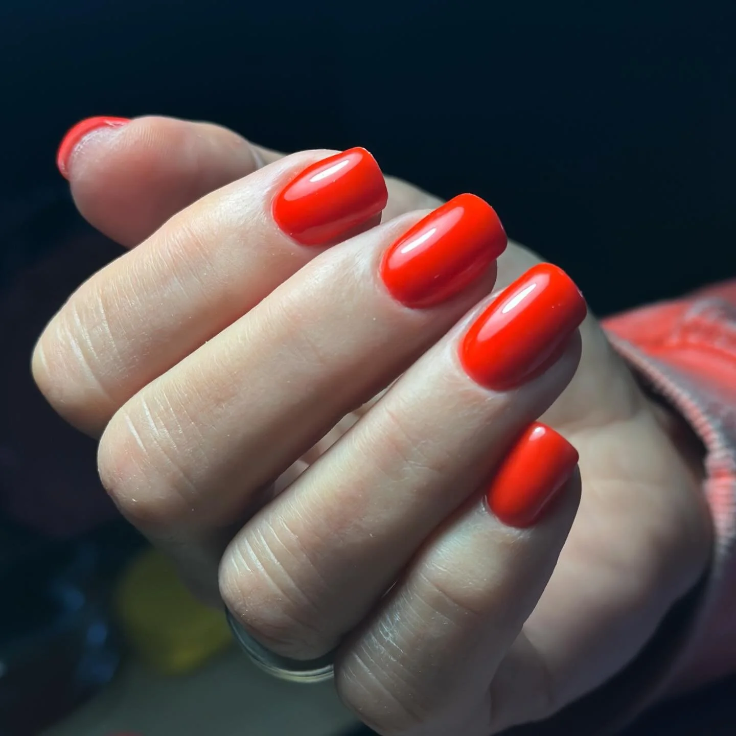 Everyone loves a wee sexy red now and again eh???!!!💋

Prep | @nibovi_official 
Gel | @nailcraft_official ***

***aff 10% off with OHNAILS 💋 

nails | nail tech | nail artist | Russian manicure | Russian prep | nail prep | red nail inspo | red nail