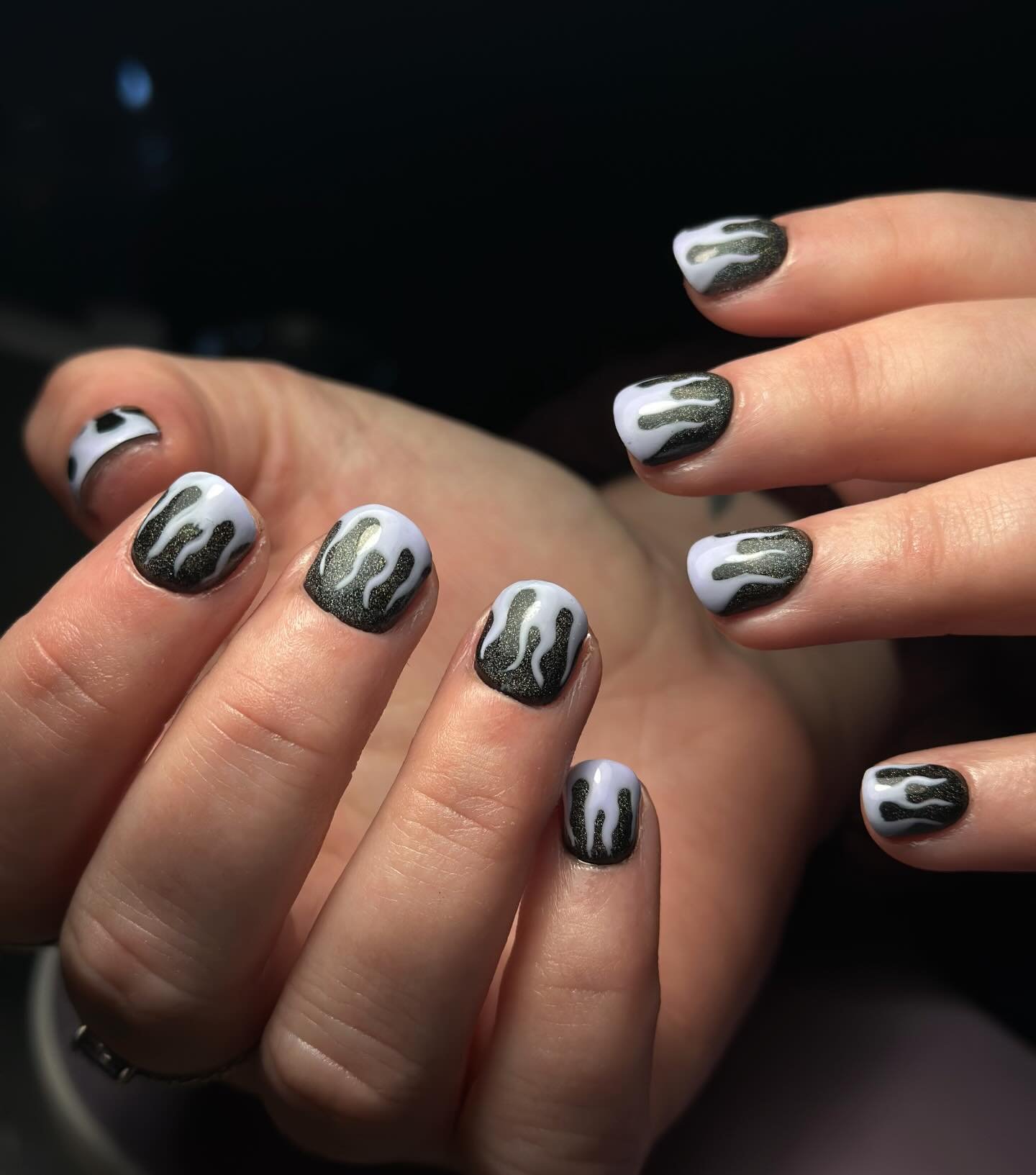 Did anyone else try to complete this song on guitar hero????? Nails are fire but my guitar hero ability was not 

prep | @nibovi_official 
builder &amp; gel | @nailcraft_official 
cateye | @clodi_official 

nails | flame nails | cateye nails | builde