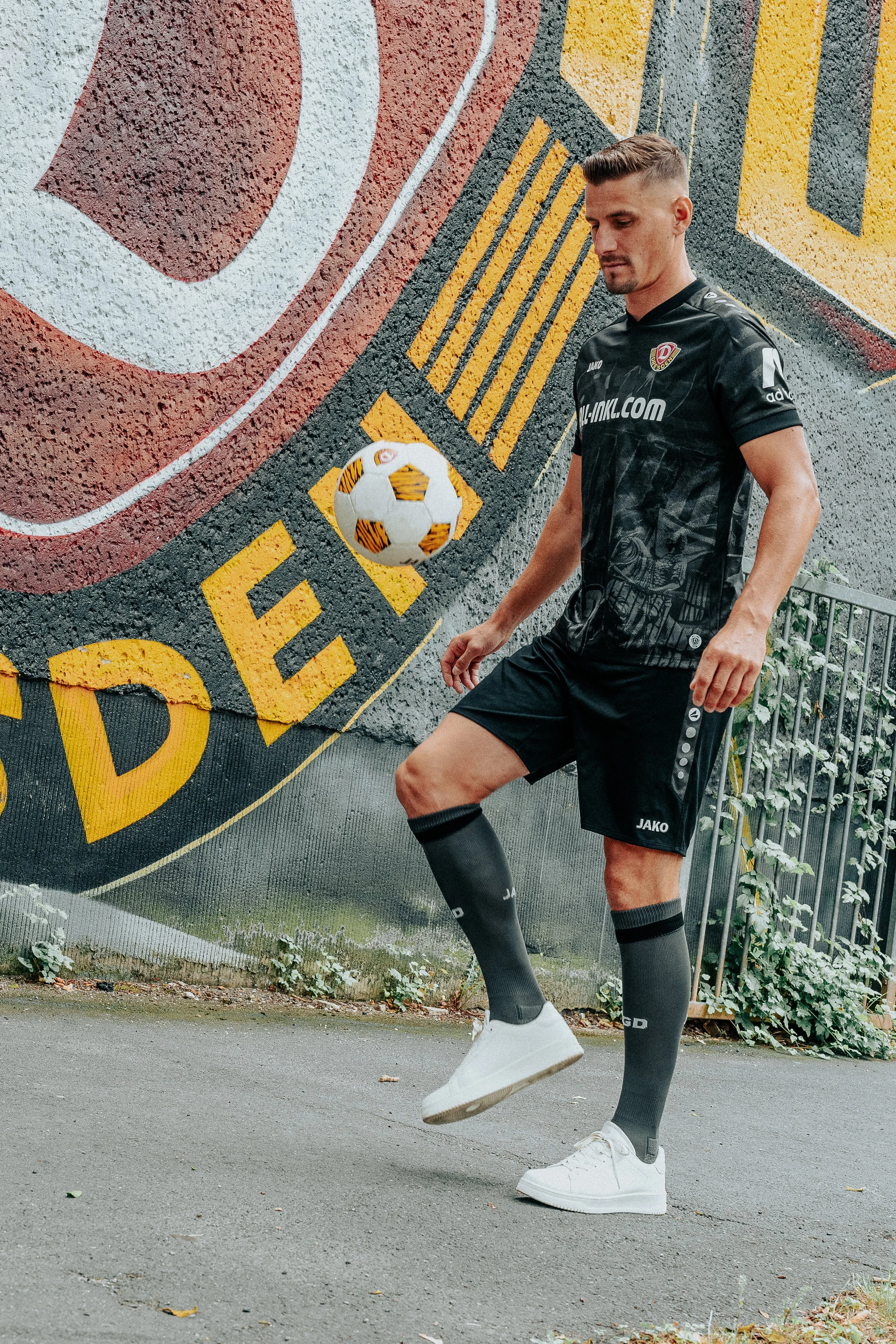 Graffiti Trikot 065.JPG