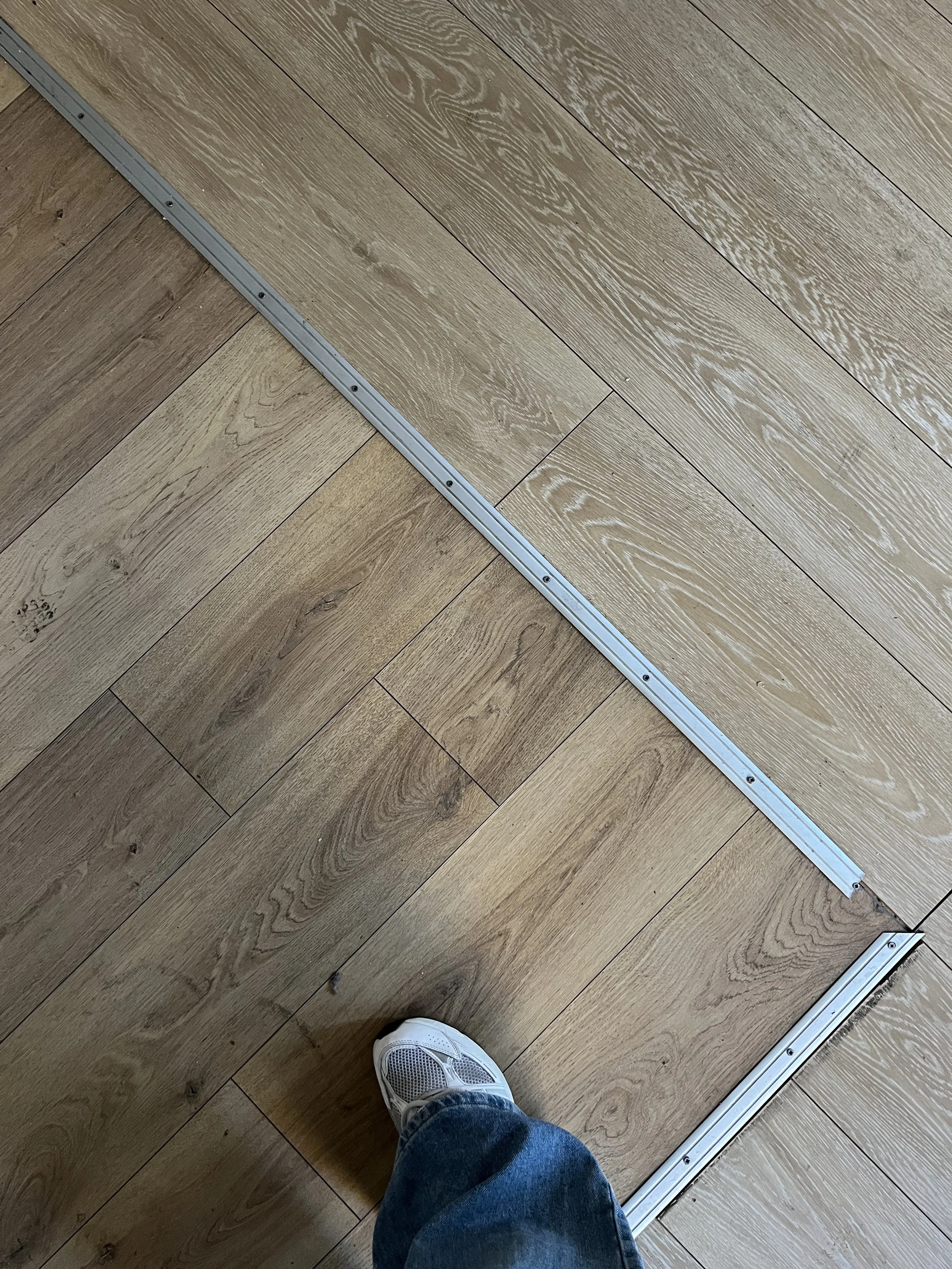 image00021.jpeg