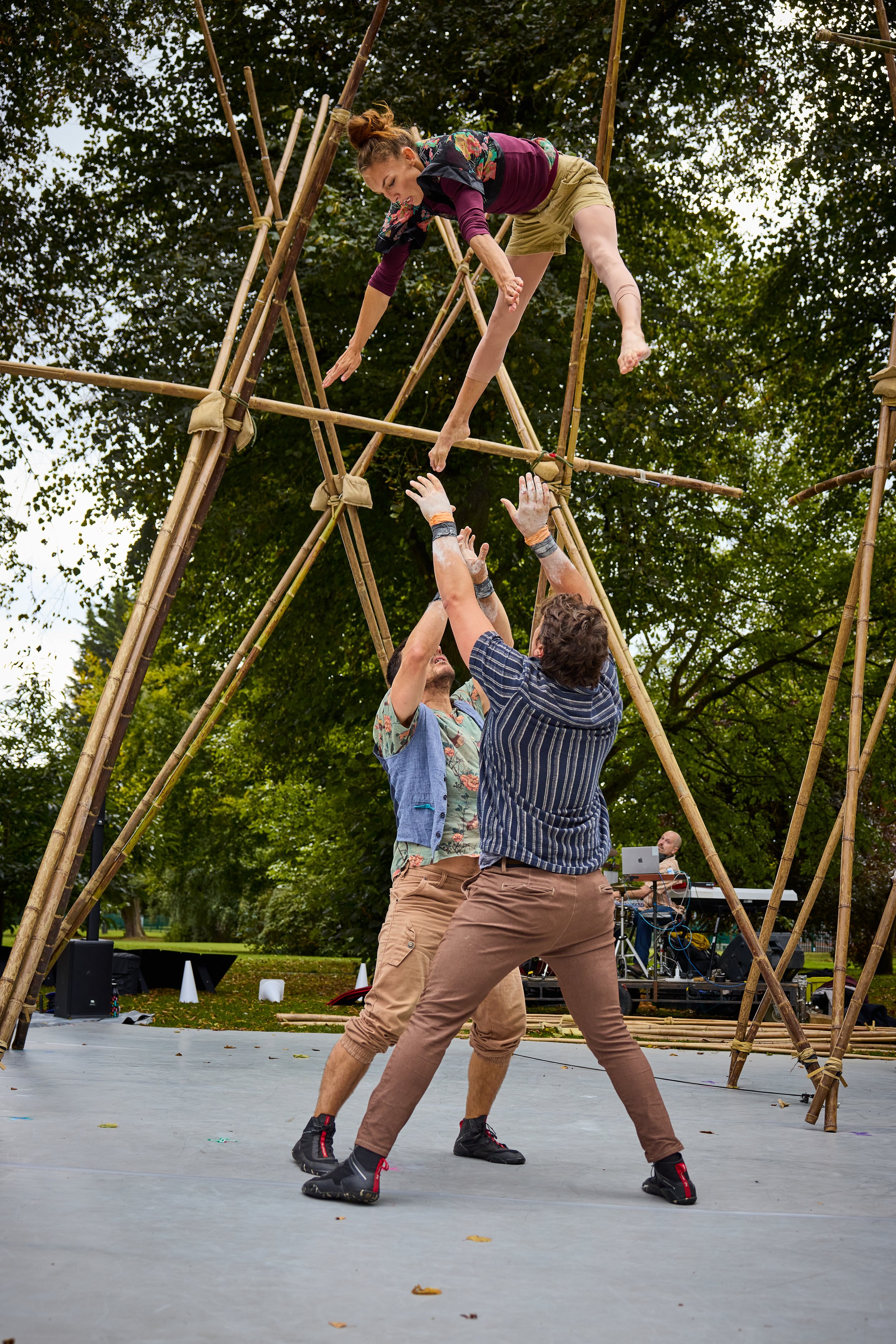 Bamboo – NoFit State Circus