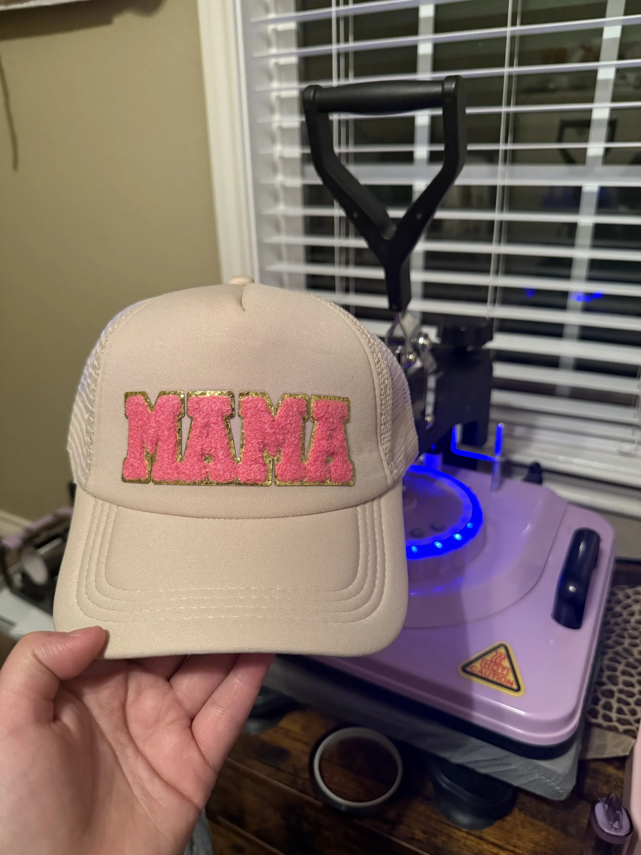 Fluffy MAMA  trucker hat