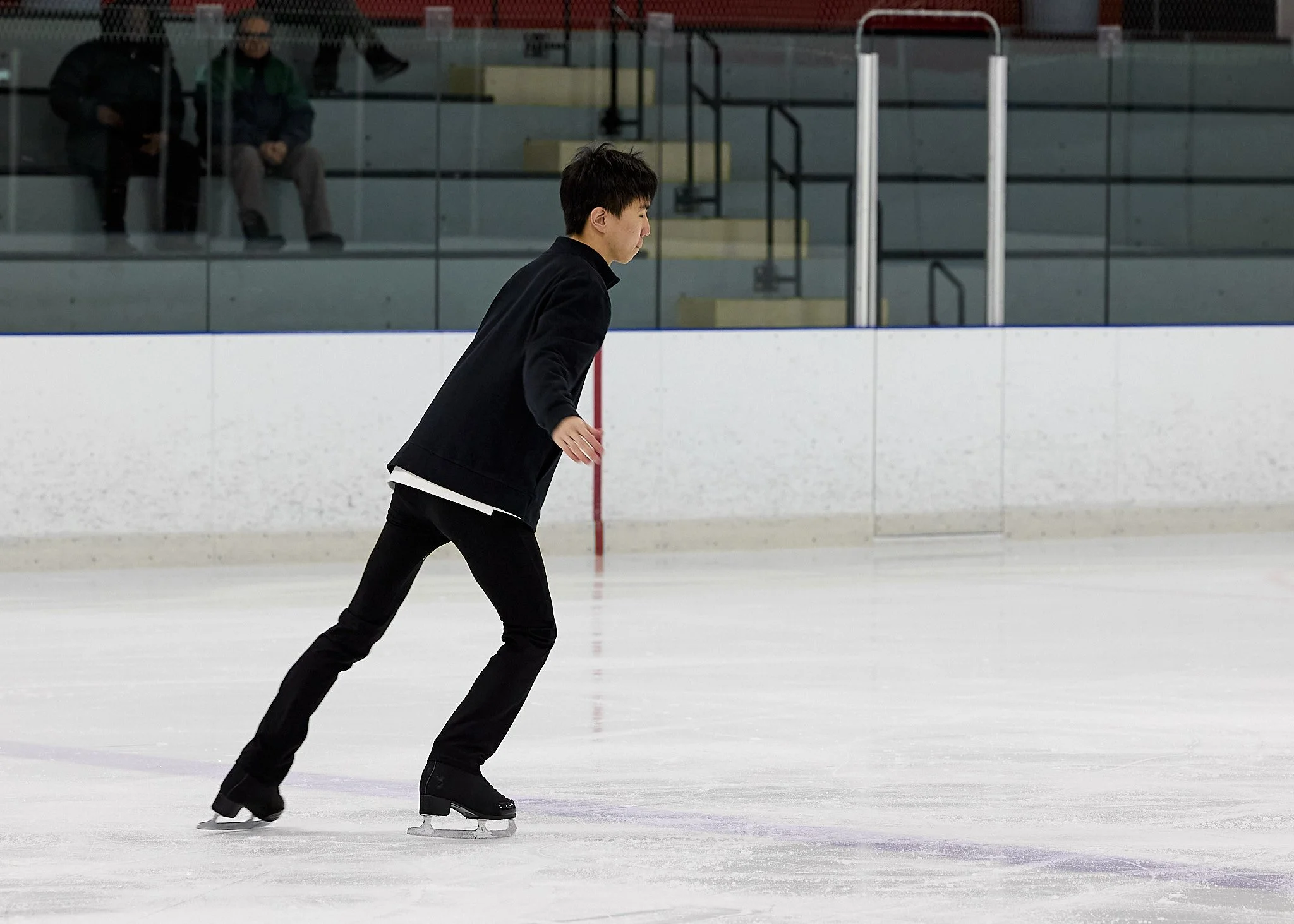 Vincent, A UOttawa Figure Skating  055.jpg