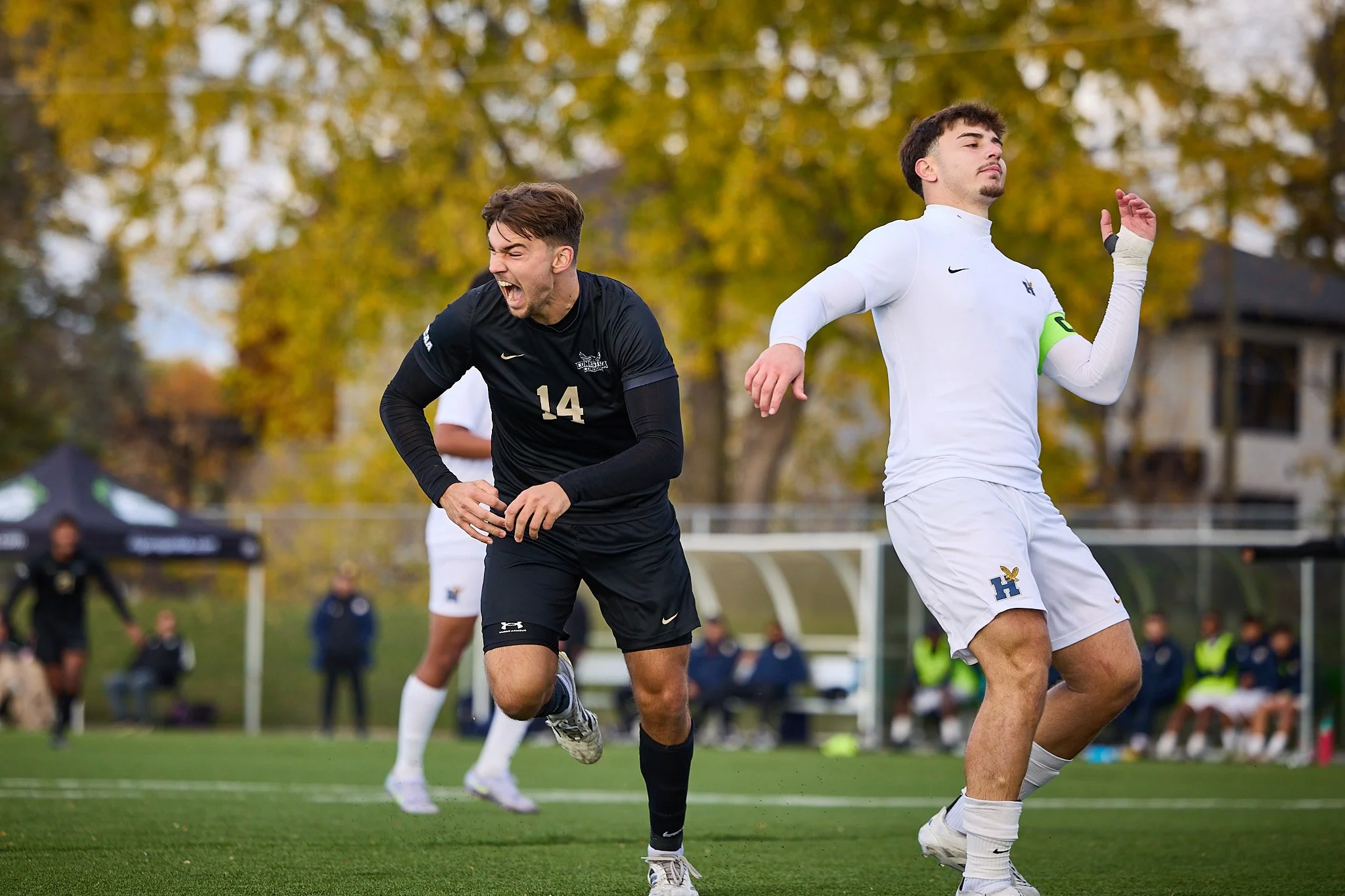 Gold - Conestoga VS Humber 007.jpg