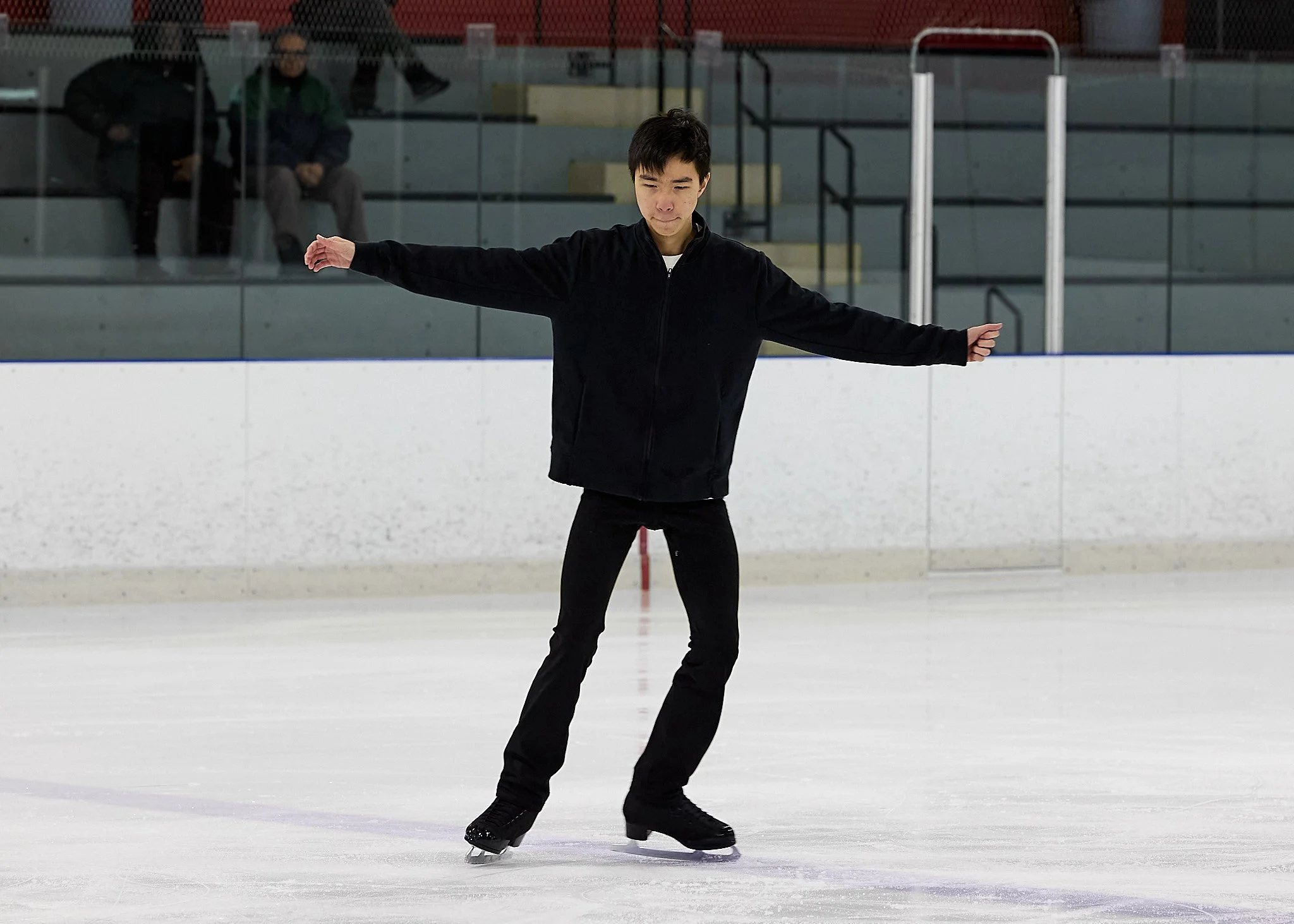 Vincent, A UOttawa Figure Skating  053.jpg