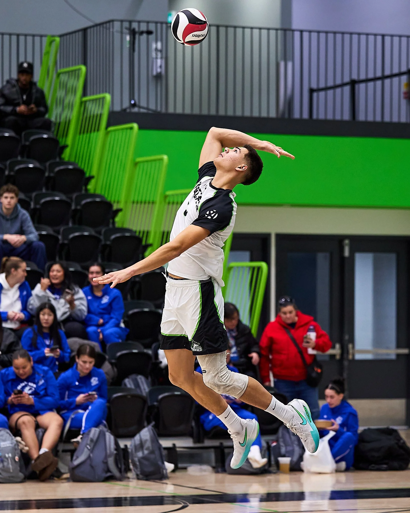 Vincent, A 2025 11 22 Men's Volleyball 045.jpg