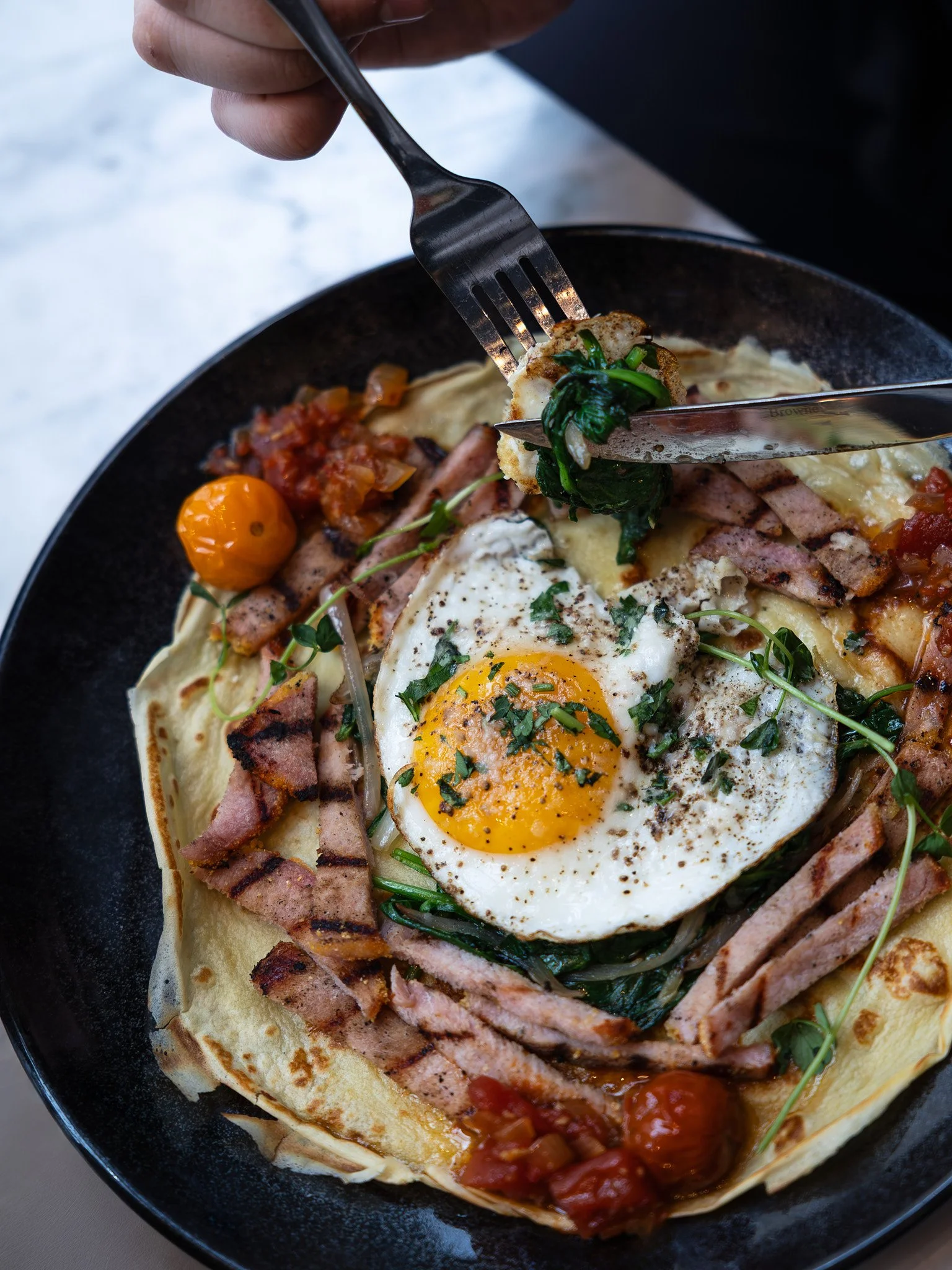 Vincent, A Social 03.jpg